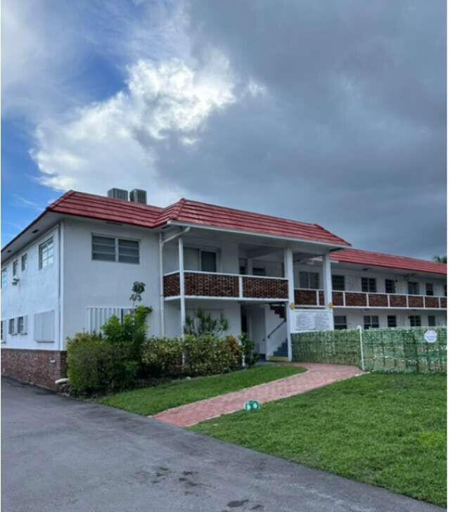 View details of listing 22 SE 3RD Terrace 26, Dania Beach, FL 33004 Dania Beach with MLS# 