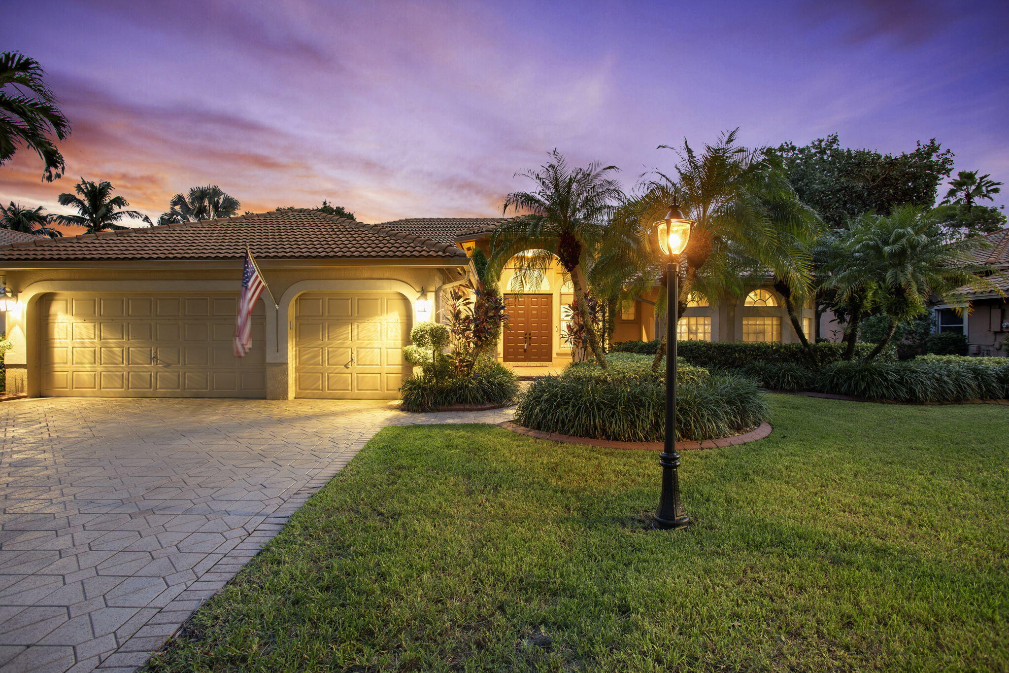 View details of listing 10002 NW 58th Court NW, Parkland, FL 33076 Parkland with MLS#