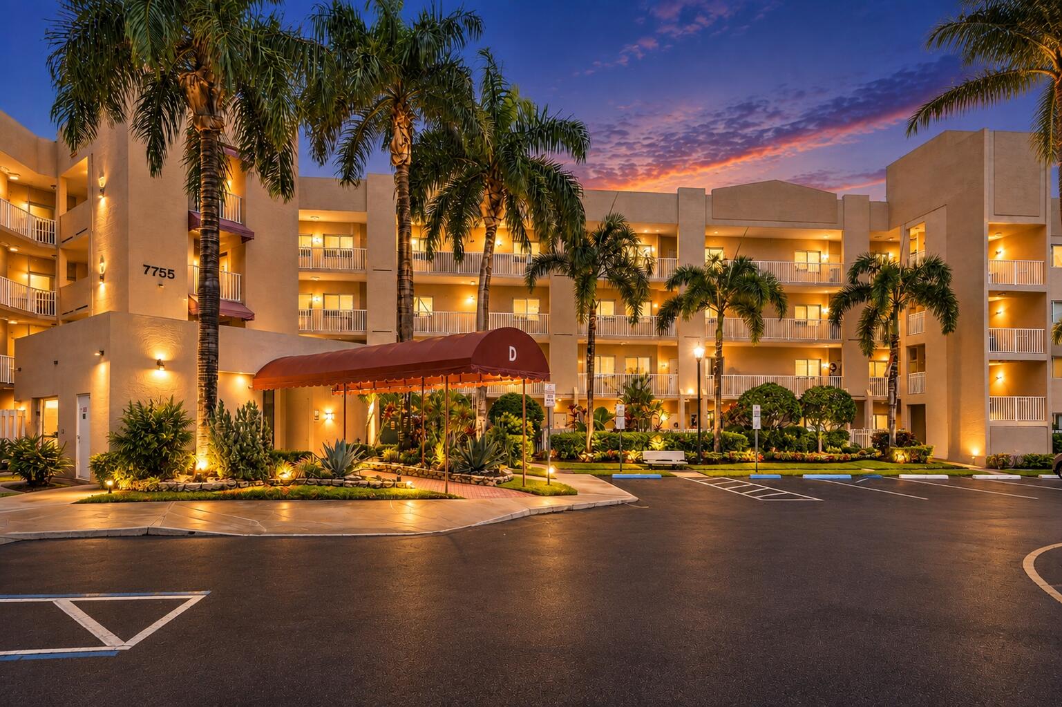 View details of listing 7755 Yardley Drive 410, Tamarac, FL 33321 Tamarac with MLS#