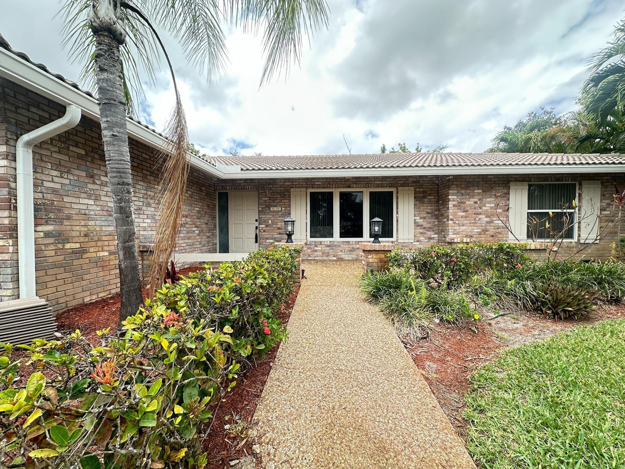 Listing  9135 NW 3RD Court, Coral Springs, FL 33071, Coral Springs, FL 33071