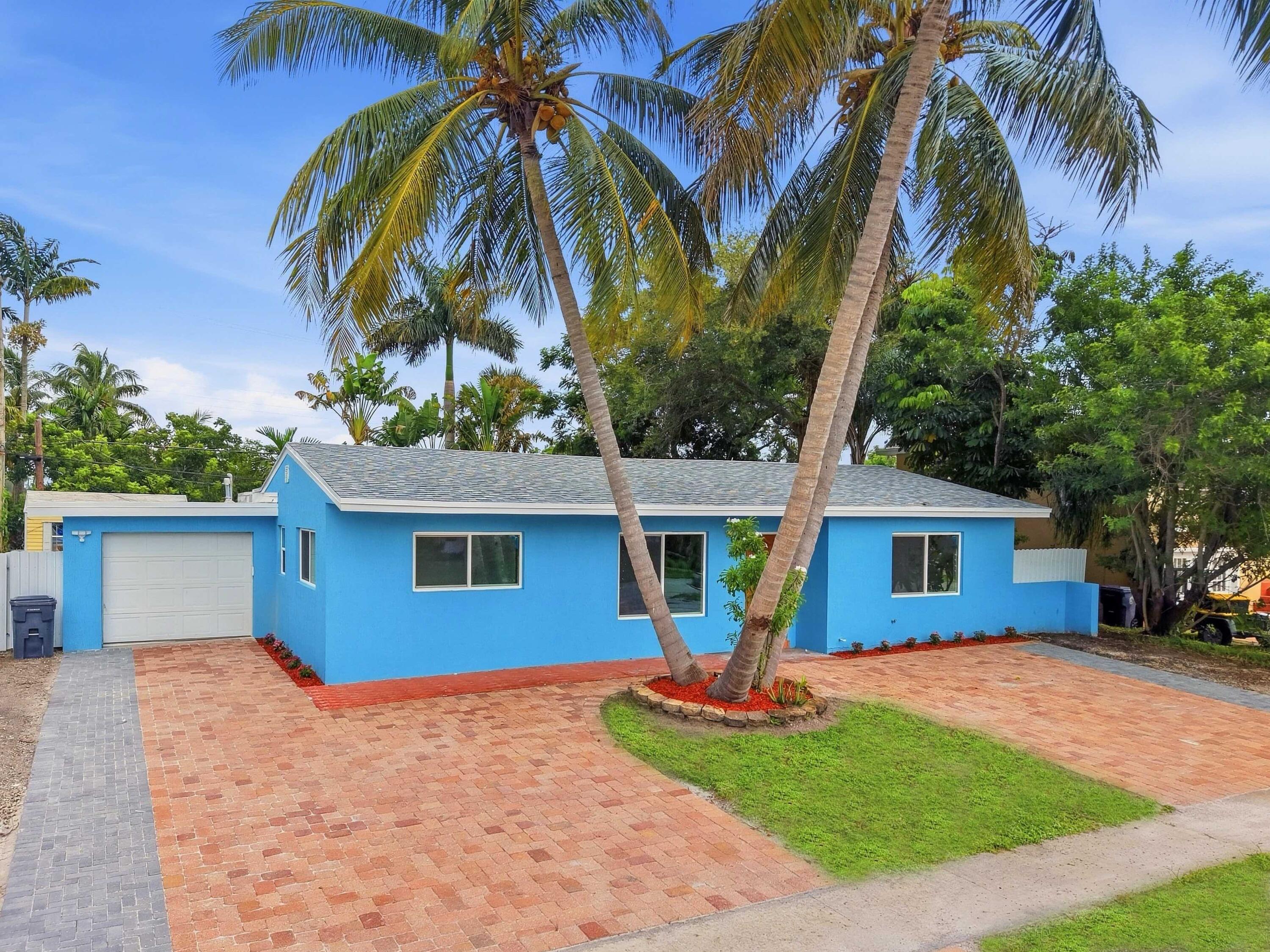 Listing  1421 Crest Drive, Lake Worth, FL 33461, Lake Worth, FL 33461