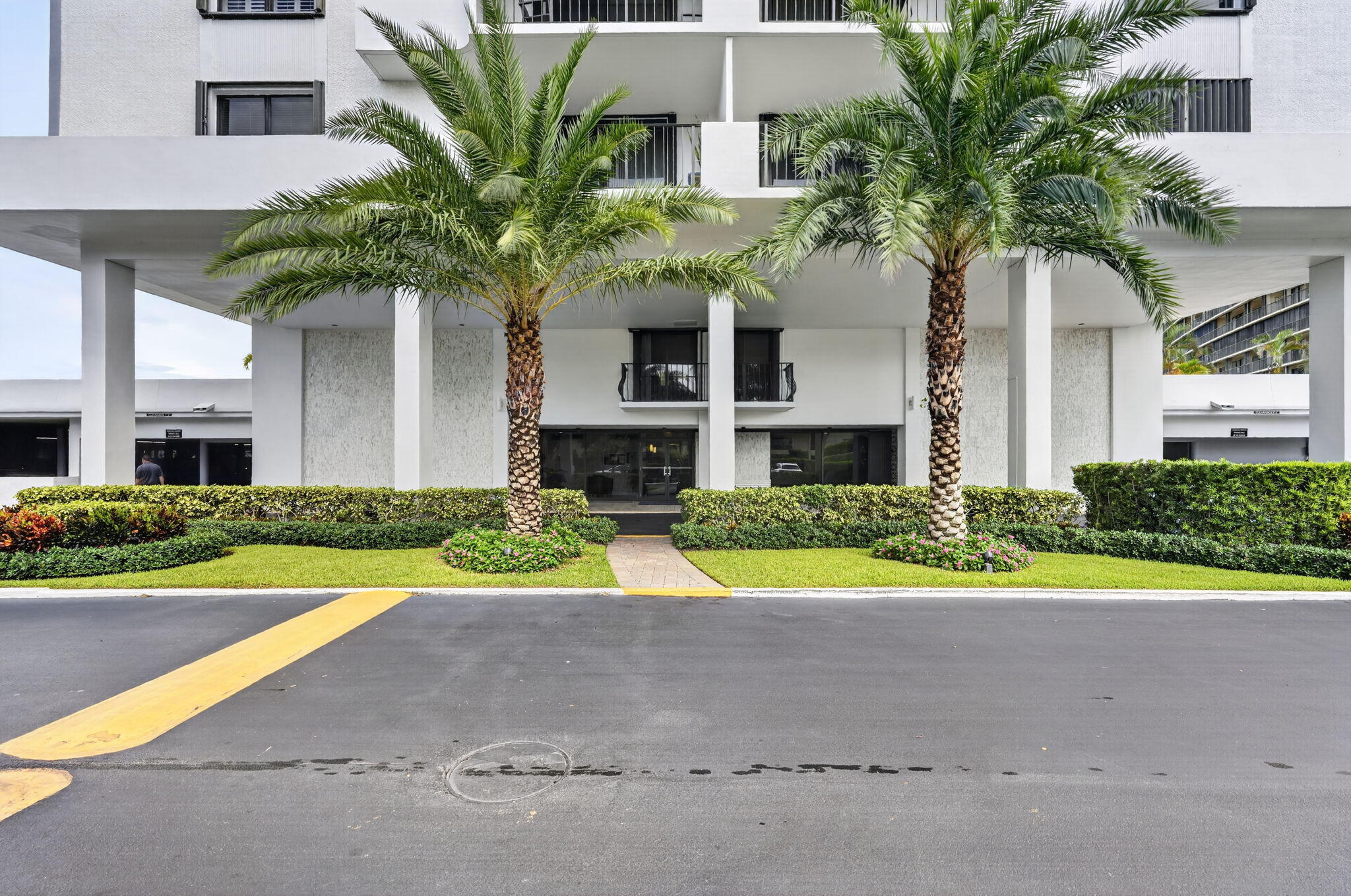 Listing  1200 Marine Way E 803B, North Palm Beach, FL 33408, North Palm Beach, FL 33408