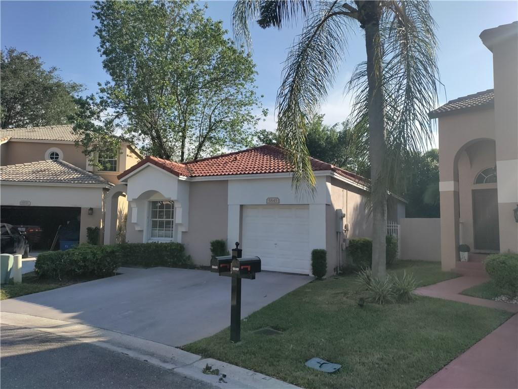 Listing  5845 EAGLE CAY Circle, Coconut Creek, FL 33073, Coconut Creek, FL 33073