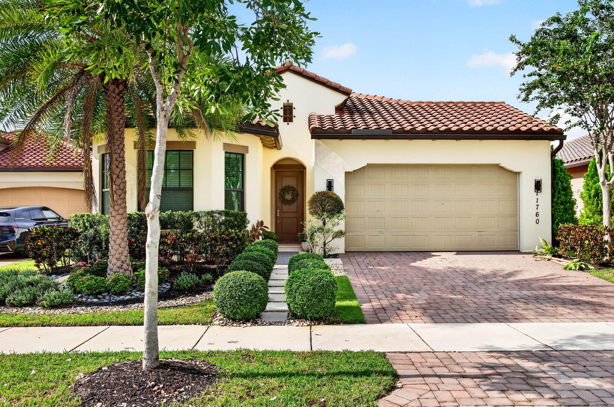 View details of listing 11760 E EASTLAKE Court, Parkland, FL 33076 Parkland with MLS#