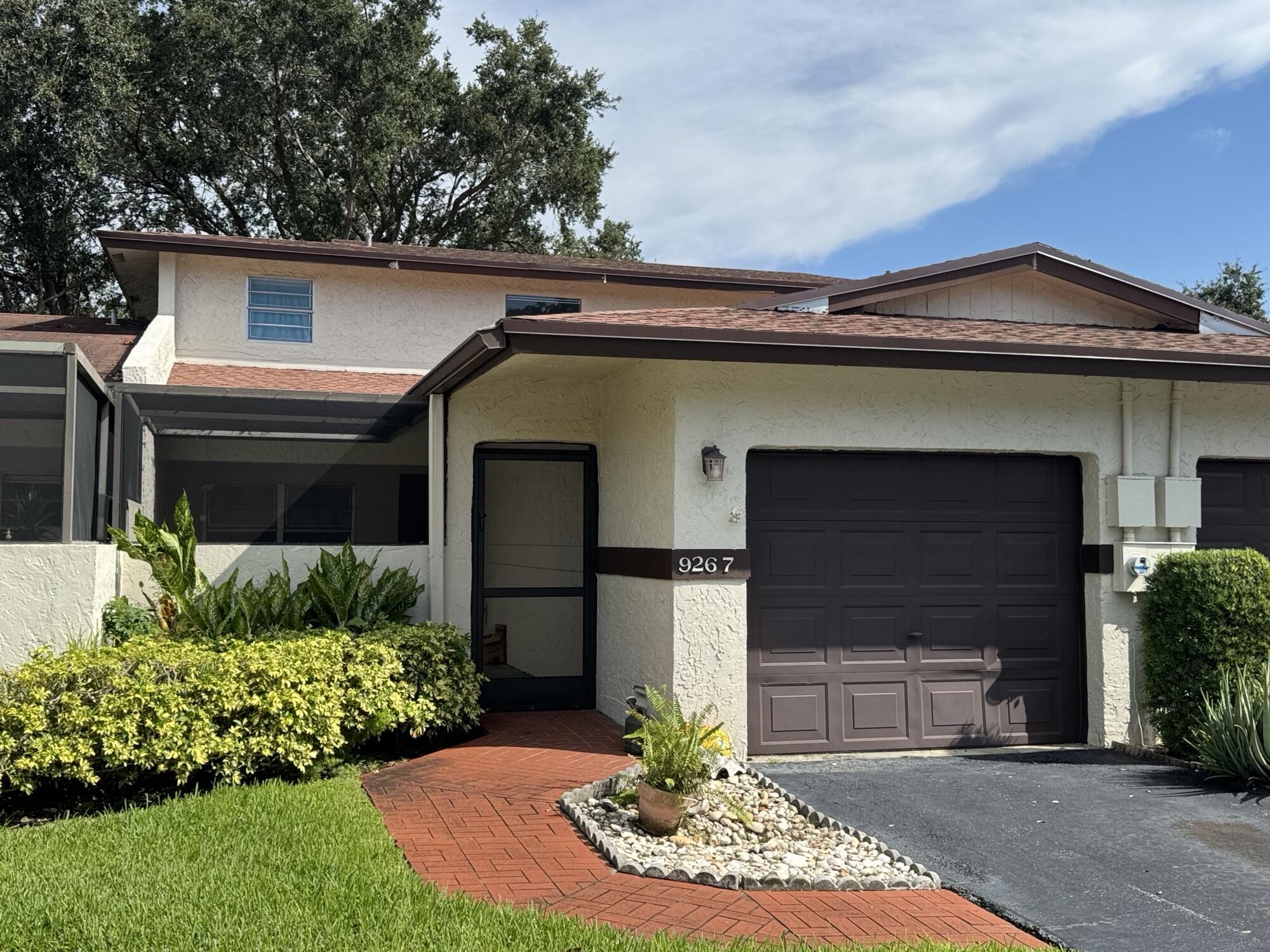View details of listing 9267 NW 61st Street, Tamarac, FL 33321 Tamarac with MLS#