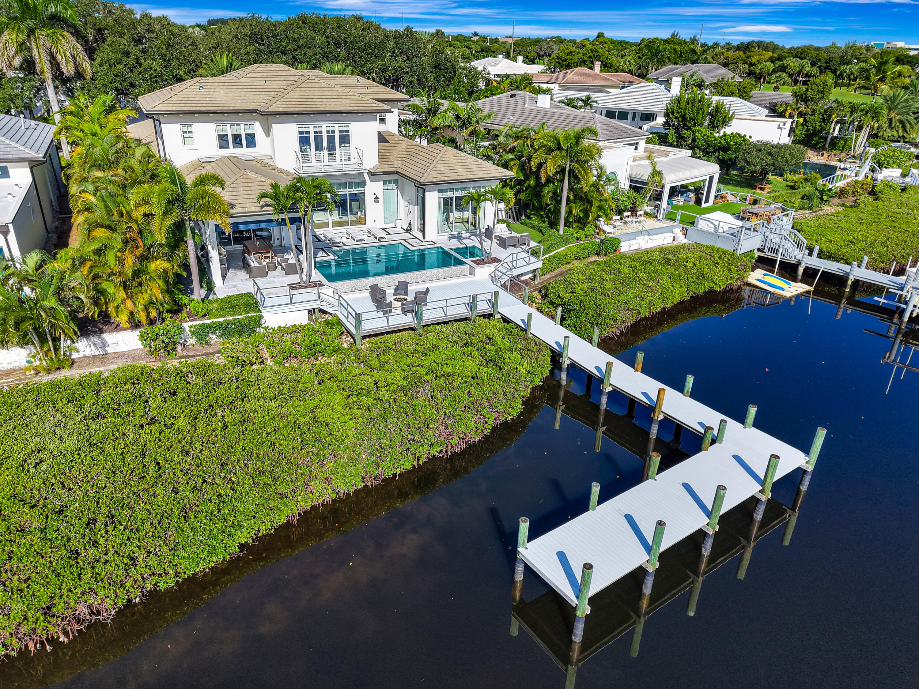 Listing  130 Waters Edge Drive, Jupiter, FL 33477, Jupiter, FL 33477