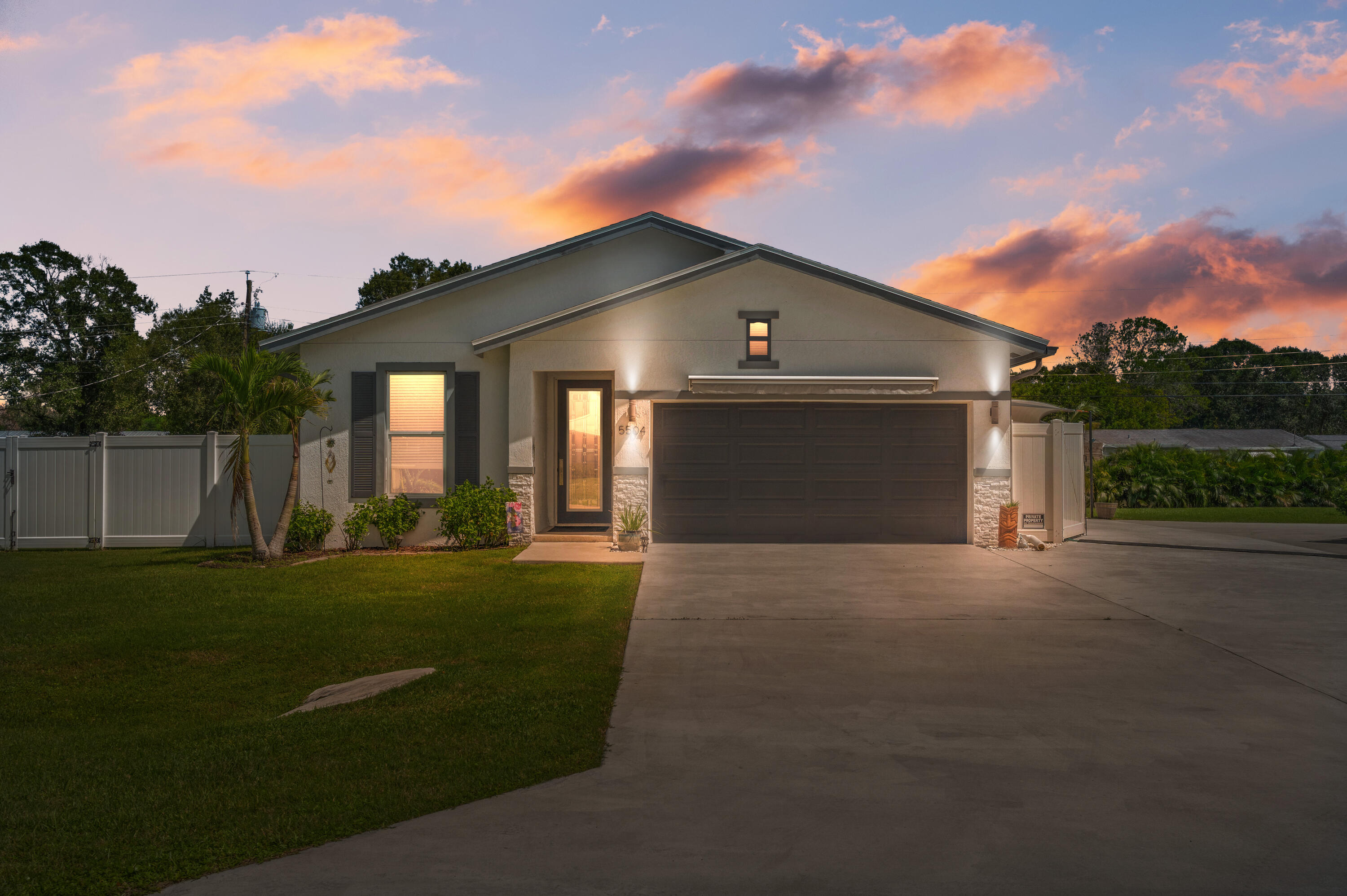 Listing  5504 Deleon Avenue, Fort Pierce, FL 34951, Fort Pierce, FL 34951