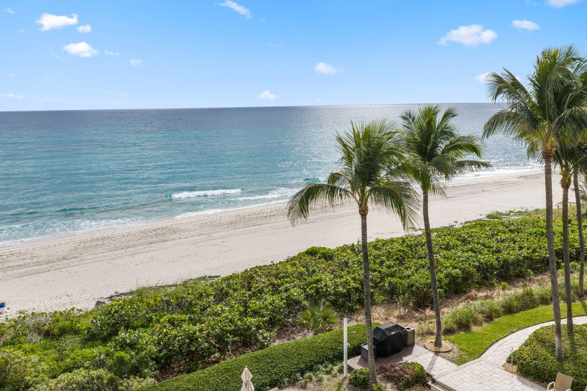 View details of listing 1063 Hillsboro Mile Hillsboro Mile 206, Hillsboro Beach, FL 33062 Hillsboro Beach with MLS#