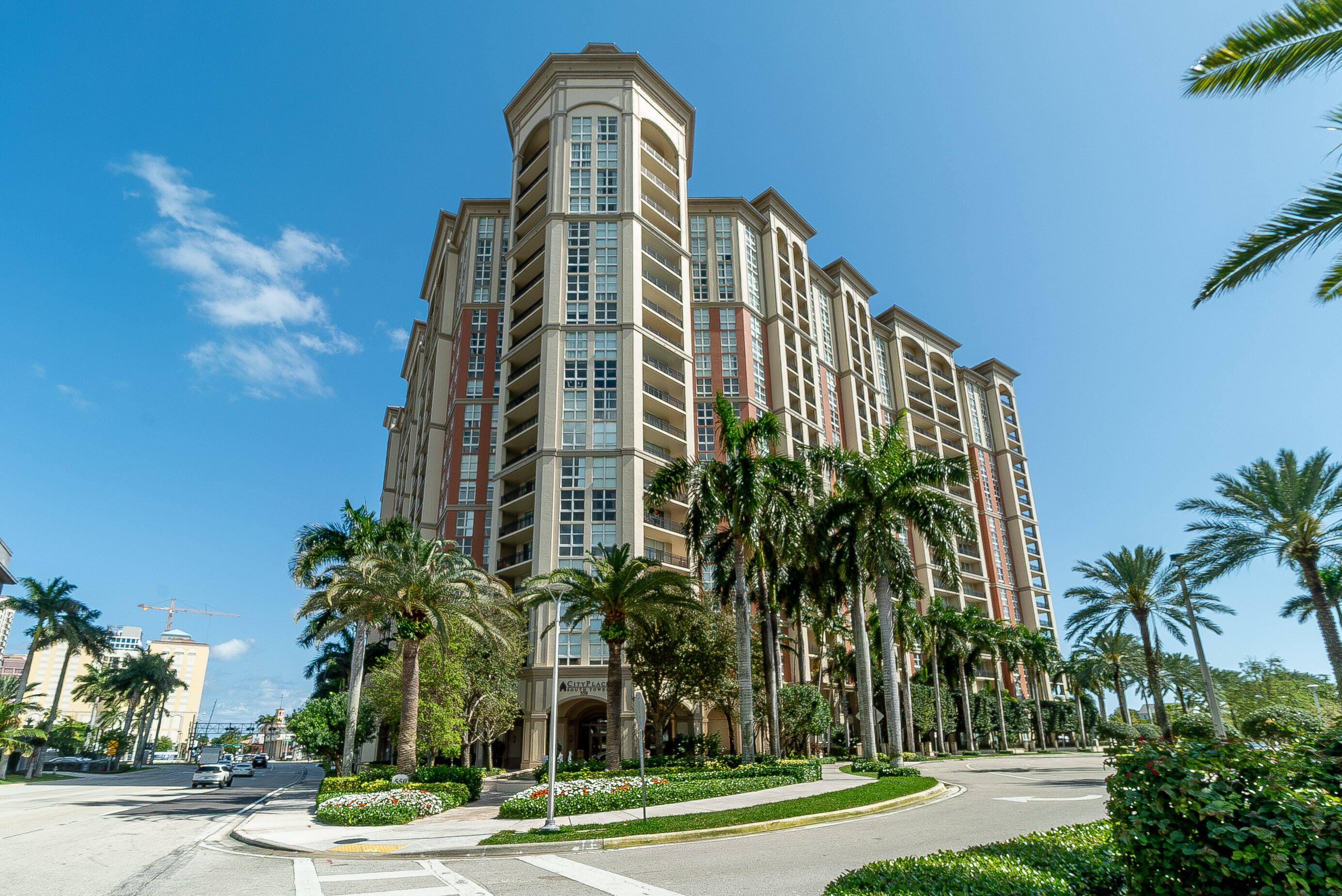 Listing  550 OKEECHOBEE Boulevard 609, West Palm Beach, FL 33401, West Palm Beach, FL 33401