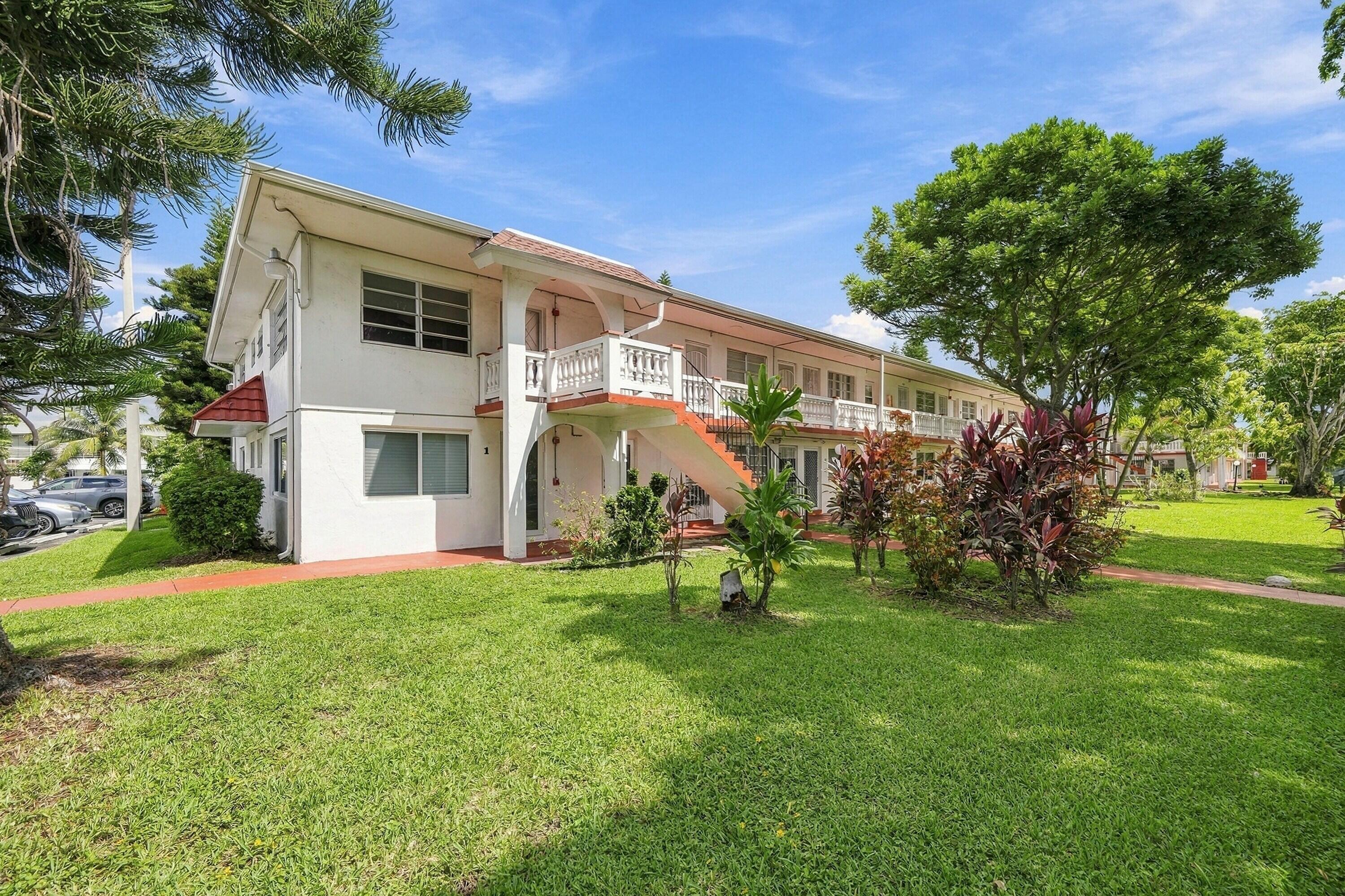 View details of listing 175 NE 203RD Terrace 24, Miami Gardens, FL 33179 Miami Gardens with MLS#