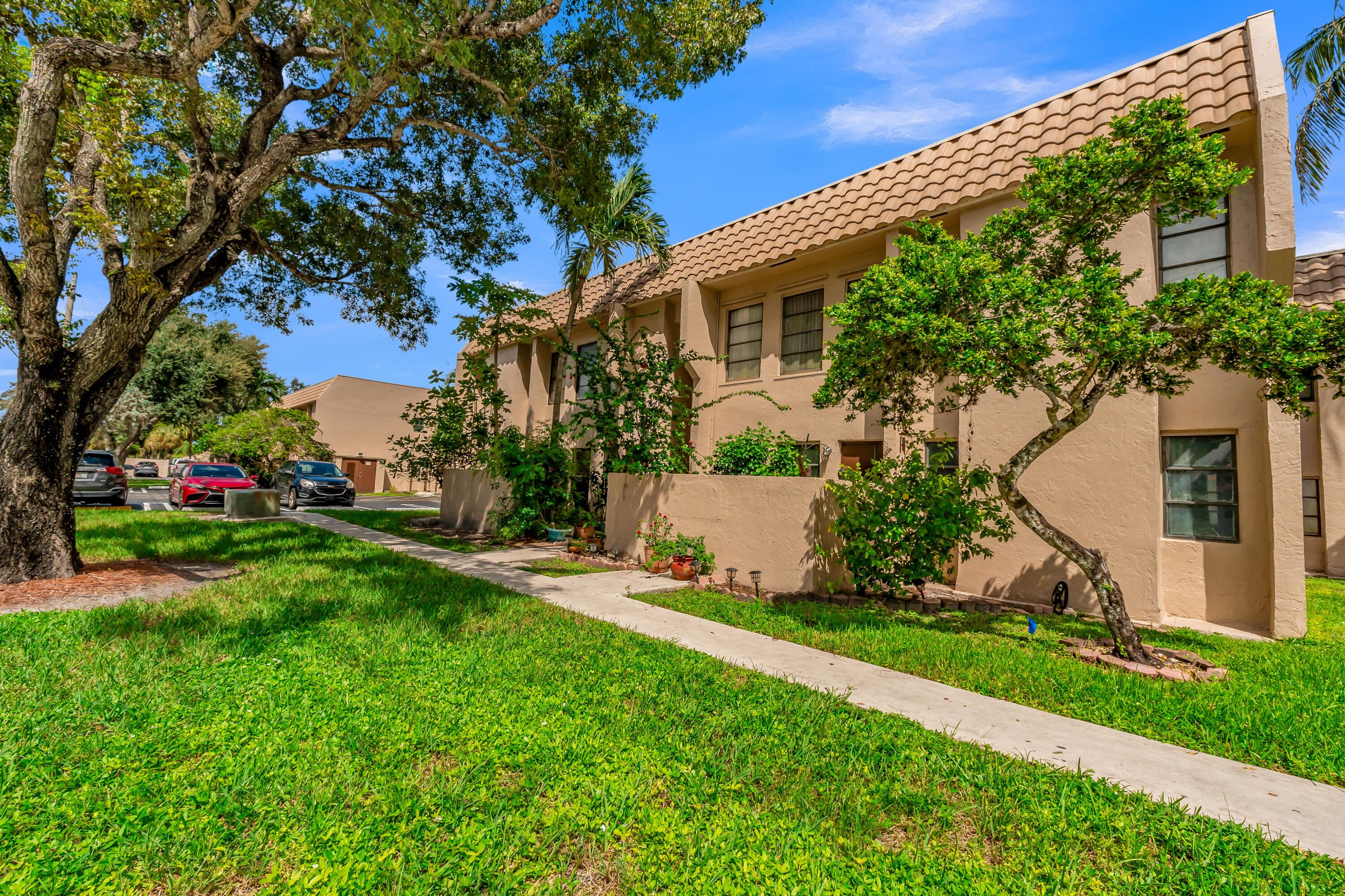 View details of listing 3111 CORAL SPRINGS Drive 213, Coral Springs, FL 33065 Coral Springs with MLS# 