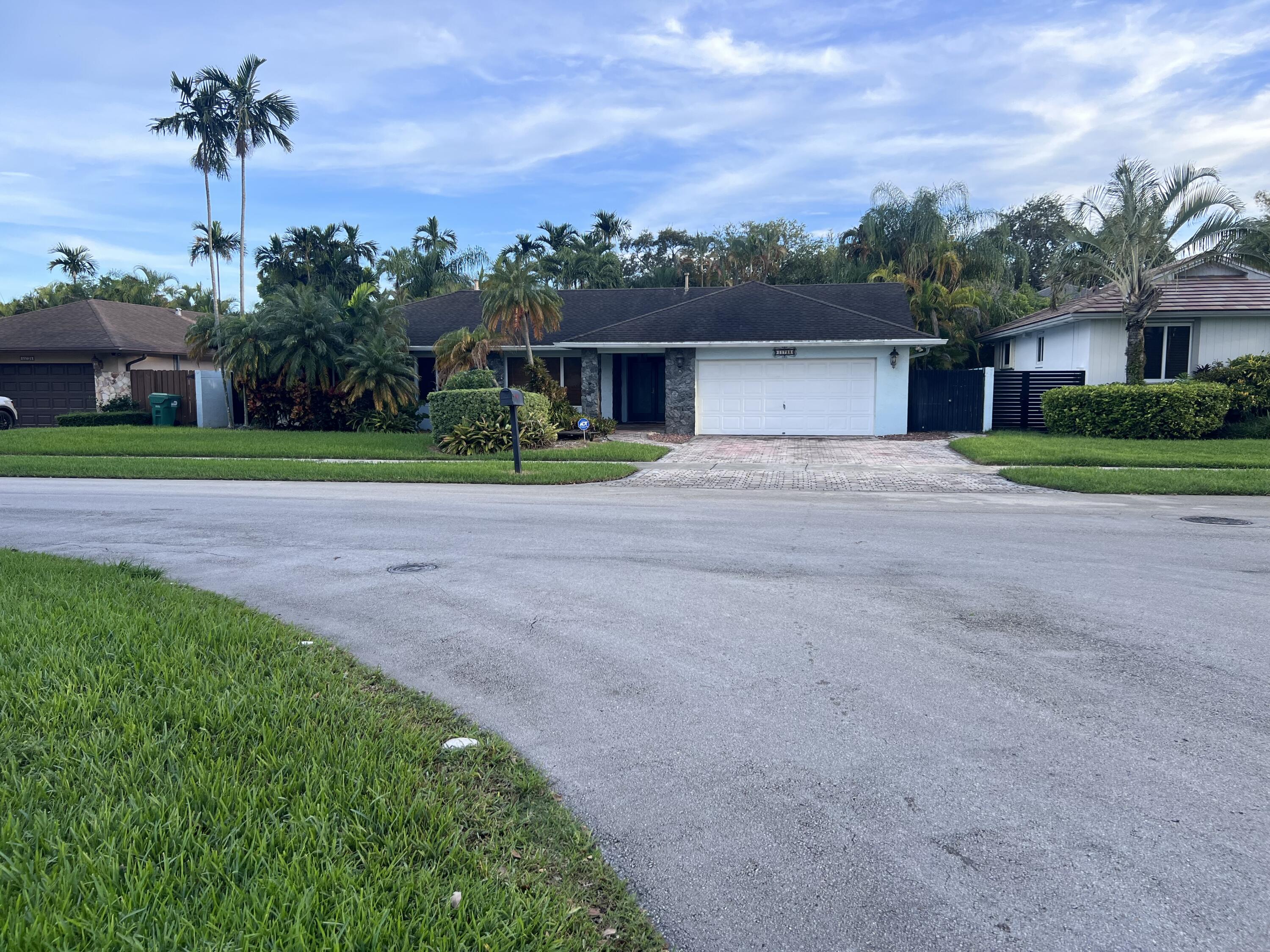 View details of listing 11728 SW 97Th Street, Miami, FL 33186 Miami with MLS# 