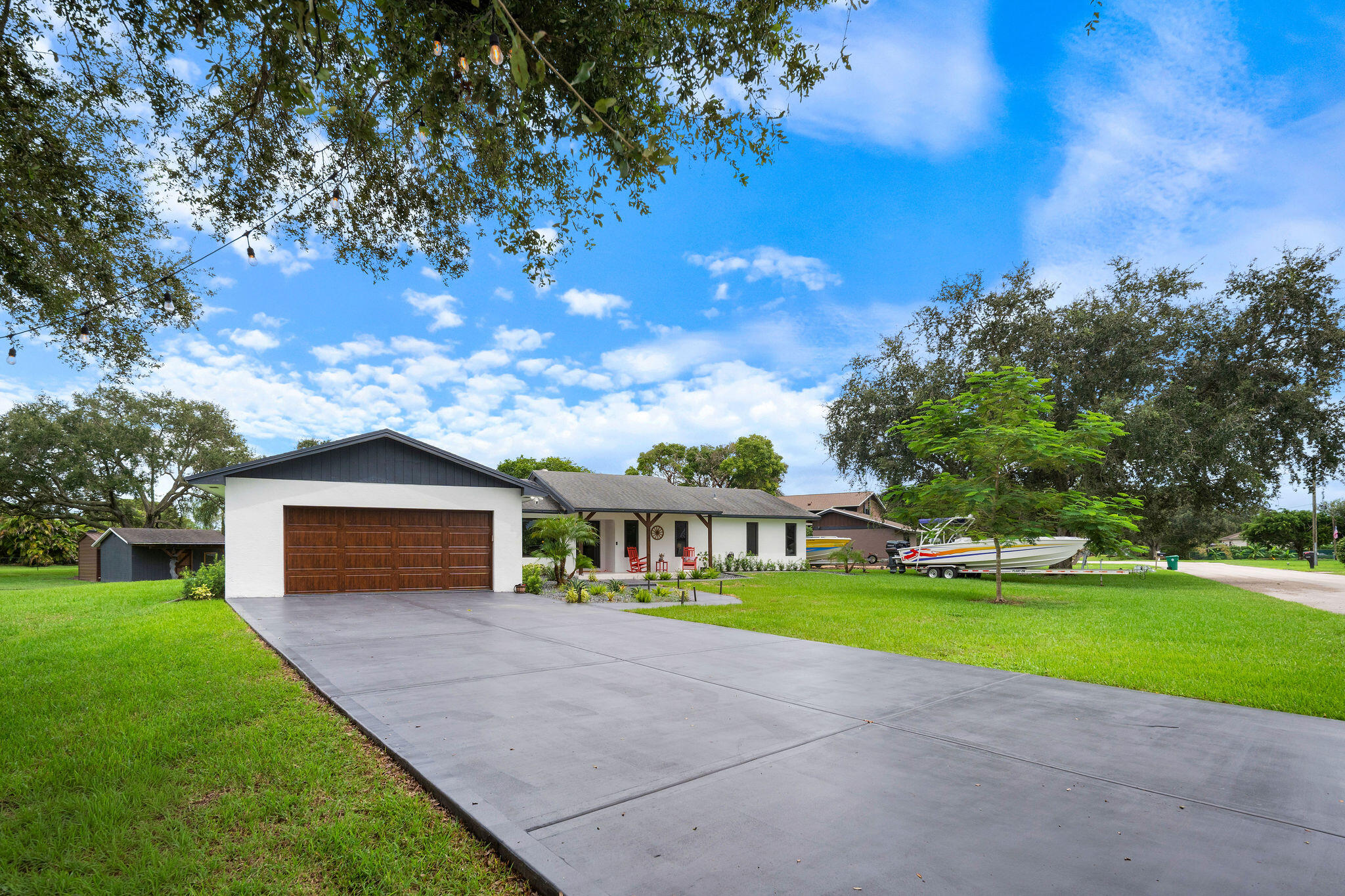 View details of listing 20421 SW 50TH Place, Southwest Ranches, FL 33332 Southwest Ranches with MLS#