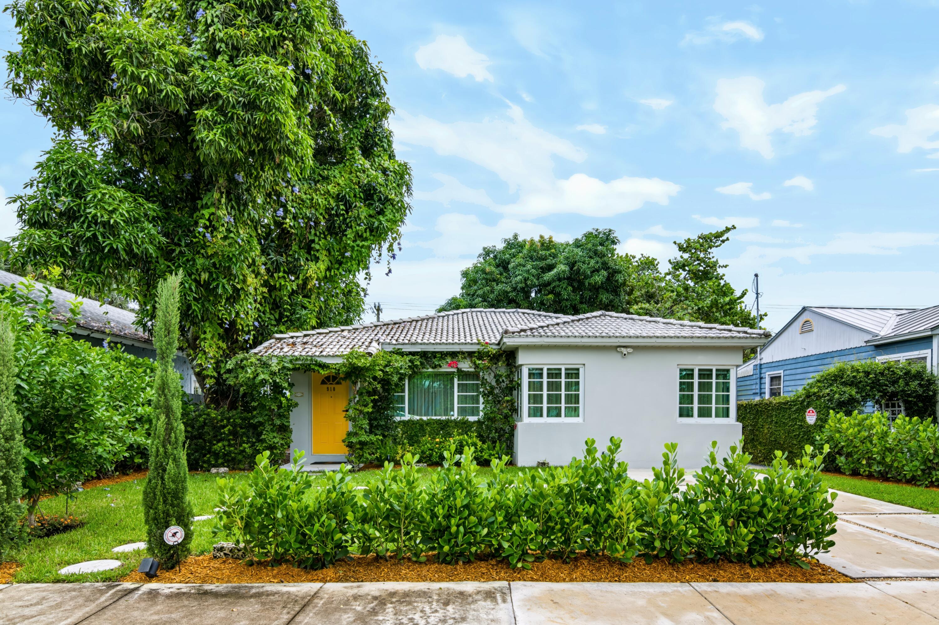 Listing  910 N M Street, Lake Worth Beach, FL 33460, Lake Worth Beach, FL 33460