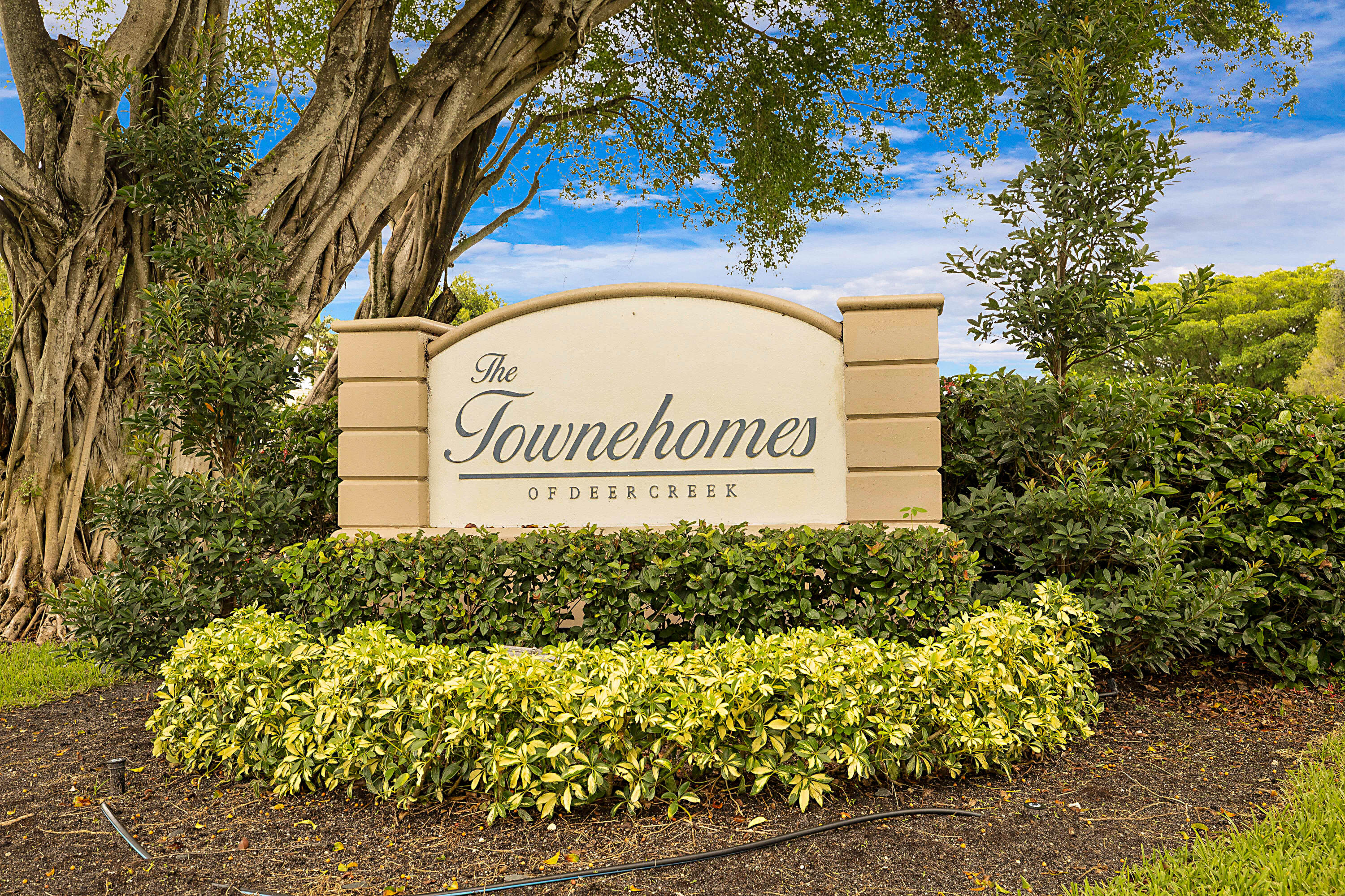 View details of listing 702 DEER CREEK NORTH SHORE Drive, Deerfield Beach, FL 33442 Deerfield Beach with MLS# 
