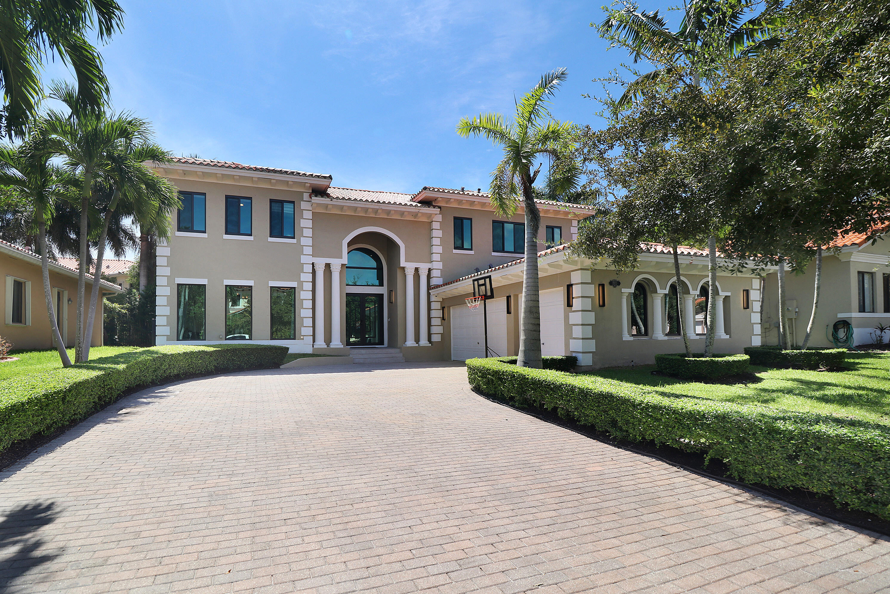 View details of listing 7512 SW 187TH Street, Cutler Bay, FL 33157 Cutler Bay with MLS#