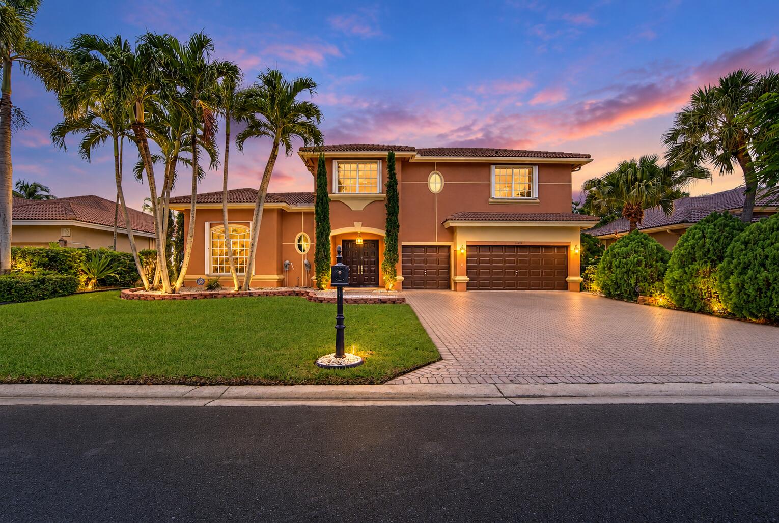 View details of listing 11950 NW 3RD Drive, Coral Springs, FL 33071 Coral Springs with MLS# 