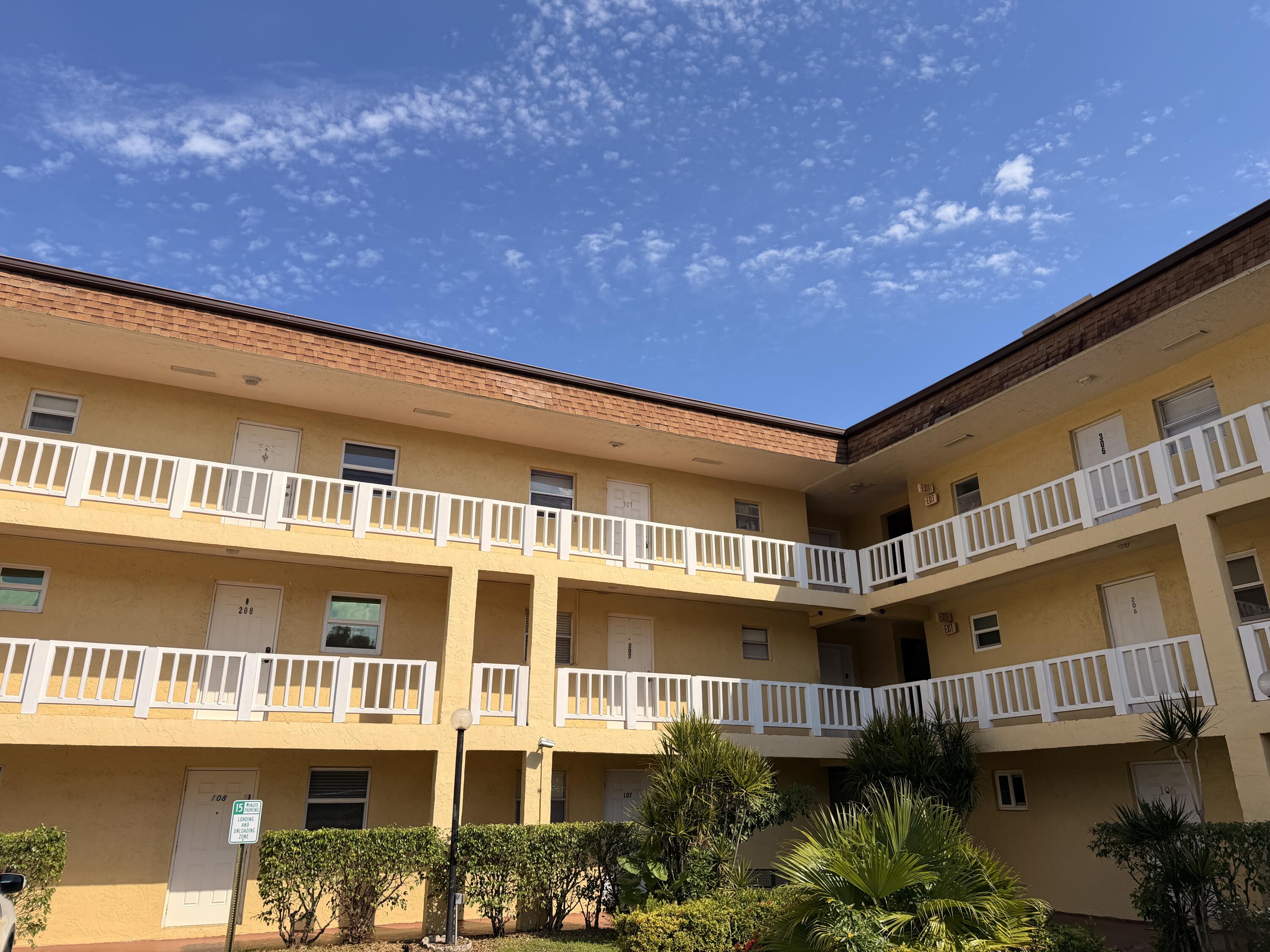 View details of listing 3500 SW NATURA Boulevard 107, Deerfield Beach, FL 33441 Deerfield Beach with MLS# 