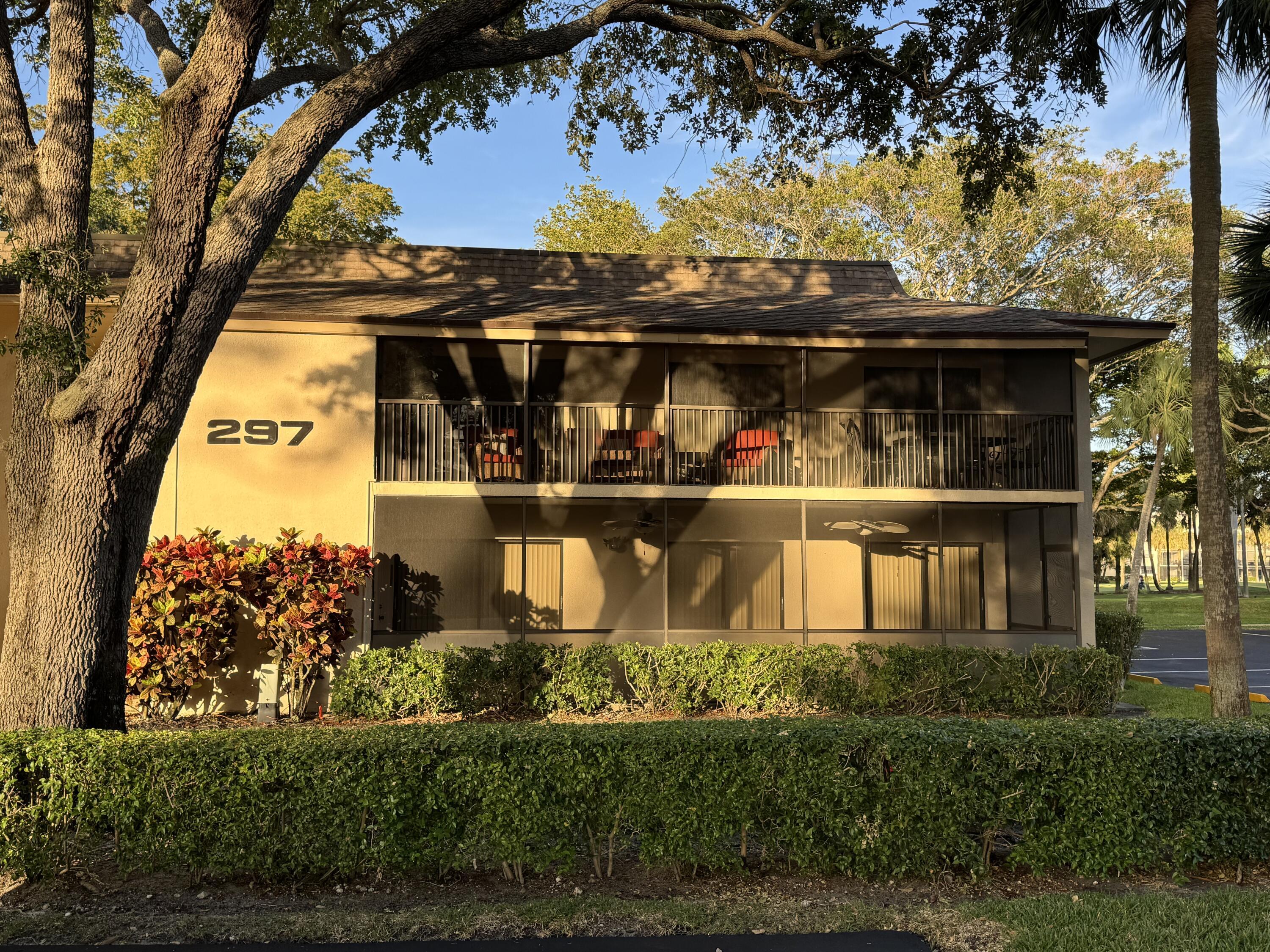 View details of listing 297 DEER CREEK Boulevard 1305, Deerfield Beach, FL 33442 Deerfield Beach with MLS# 