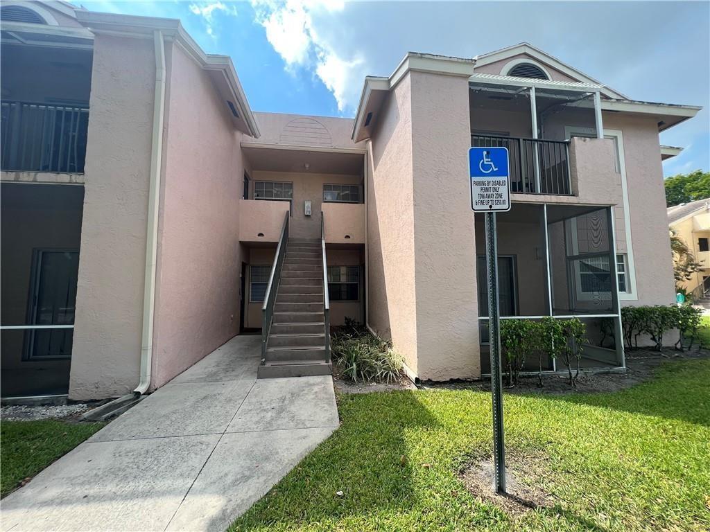 View details of listing 840 Cypress Park Way F3, Deerfield Beach, FL 33064 Deerfield Beach with MLS# 