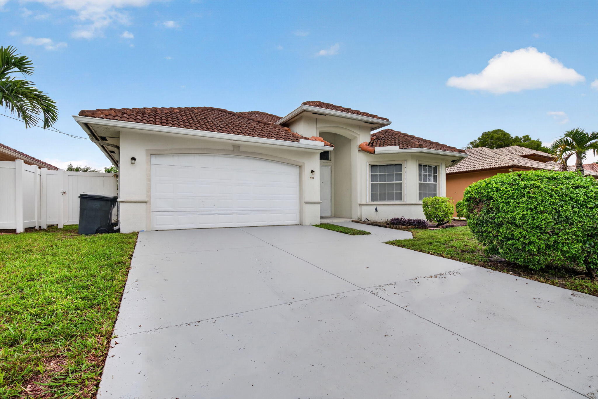 View details of listing 900 SE 2ND Avenue, Dania Beach, FL 33004 Dania Beach with MLS# 