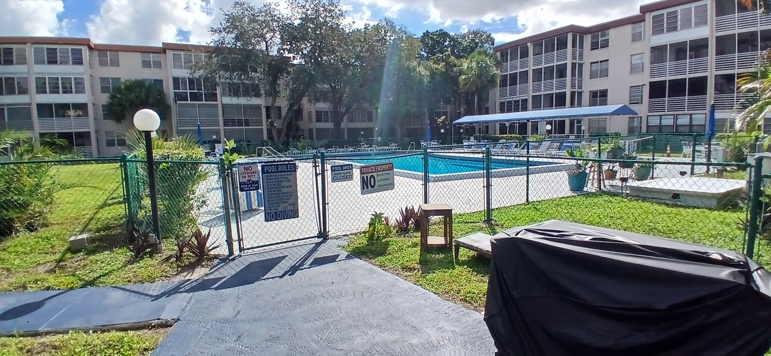 View details of listing 2601 NW 48TH Terrace 345, Lauderdale Lakes, FL 33313 Lauderdale Lakes with MLS# 