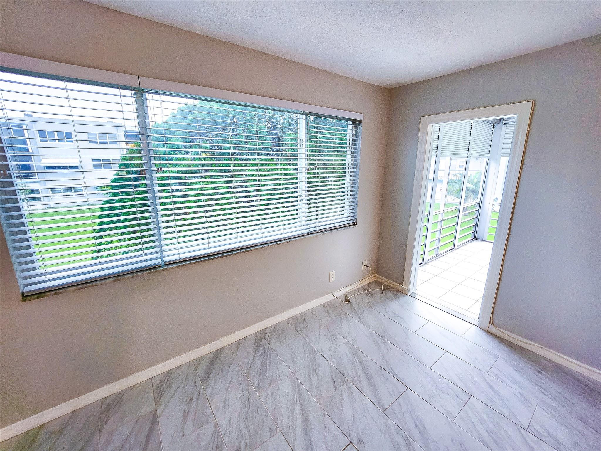View details of listing 2300 PARK Lane 216, Hollywood, FL 33021 Hollywood with MLS# 