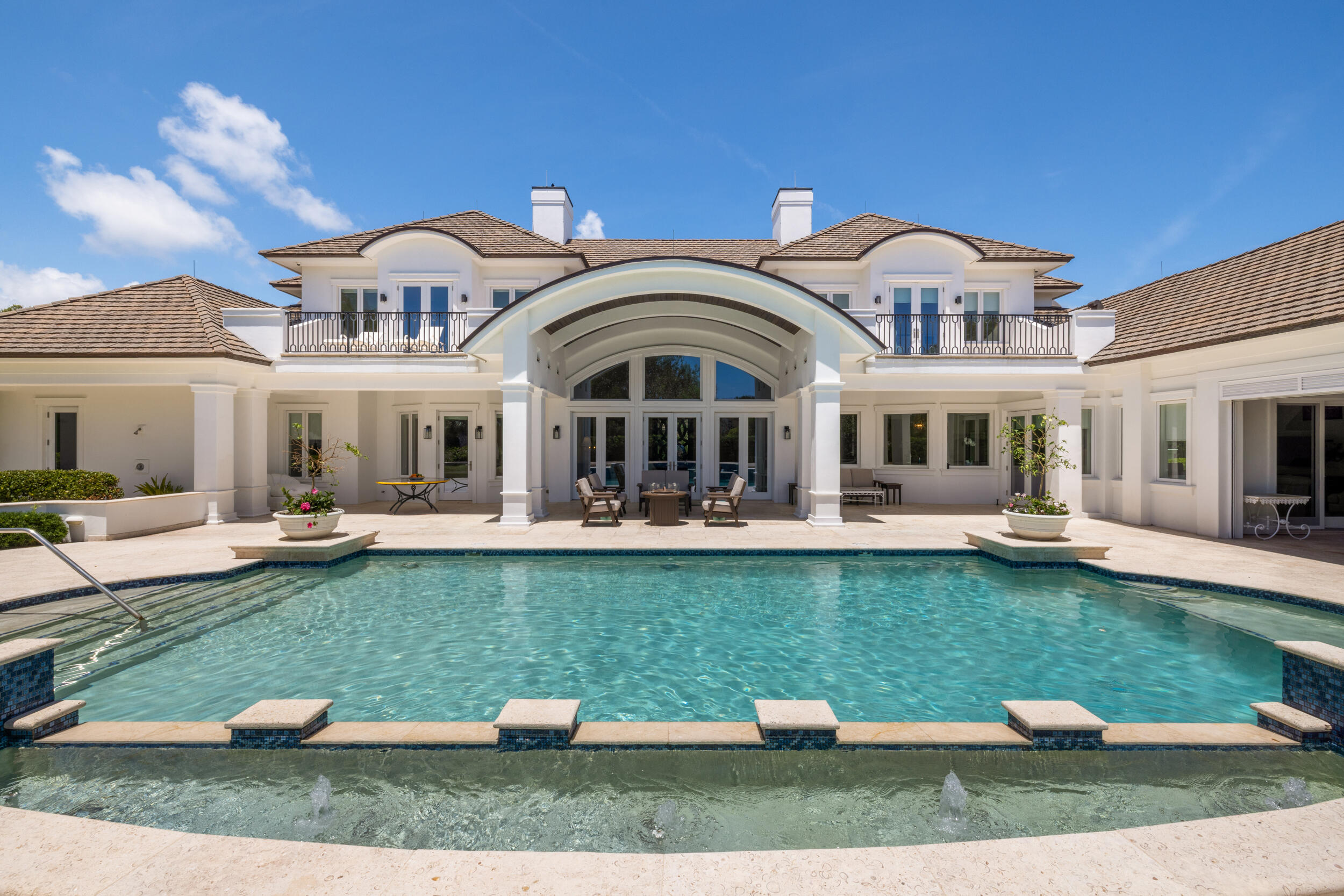 Listing  17965 SE VILLAGE Circle, Tequesta, FL 33469, Tequesta, FL 33469