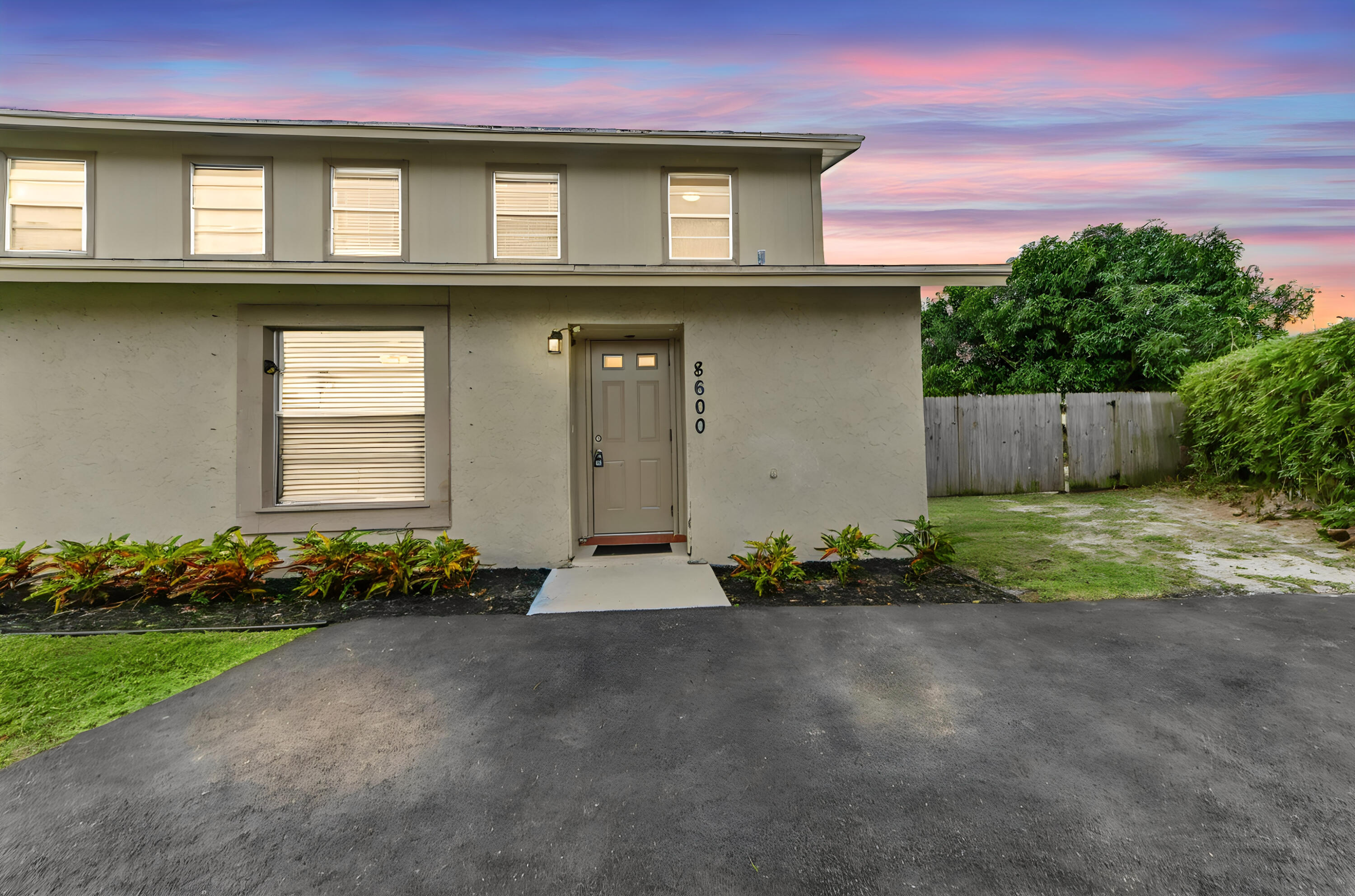 Listing  8600 Uranus Terrace, West Palm Beach, FL 33403, West Palm Beach, FL 33403