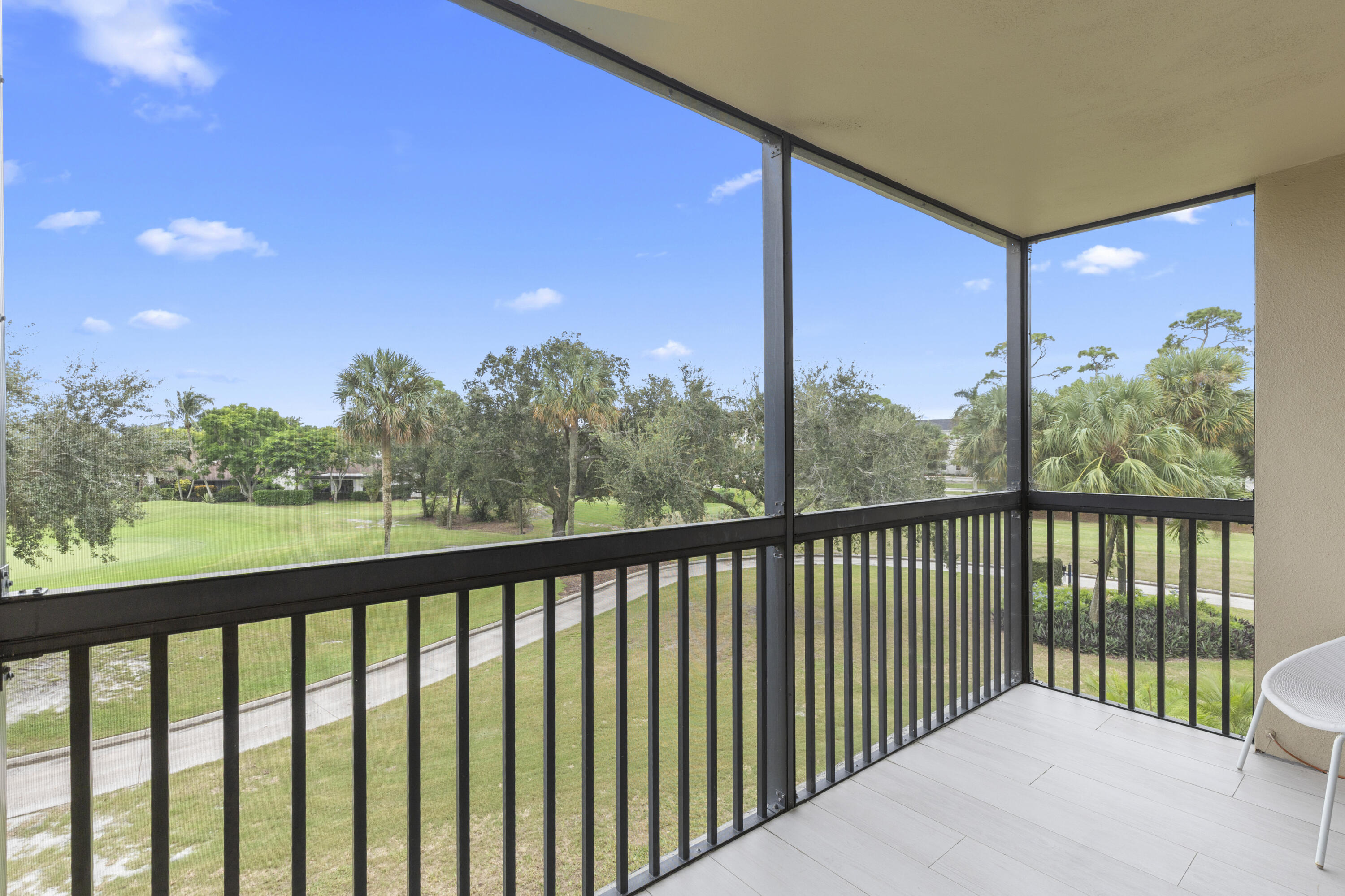 View details of listing 2440 DEER CREEK COUNTRY CLUB Boulevard 307-C, Deerfield Beach, FL 33442 Deerfield Beach with MLS# 