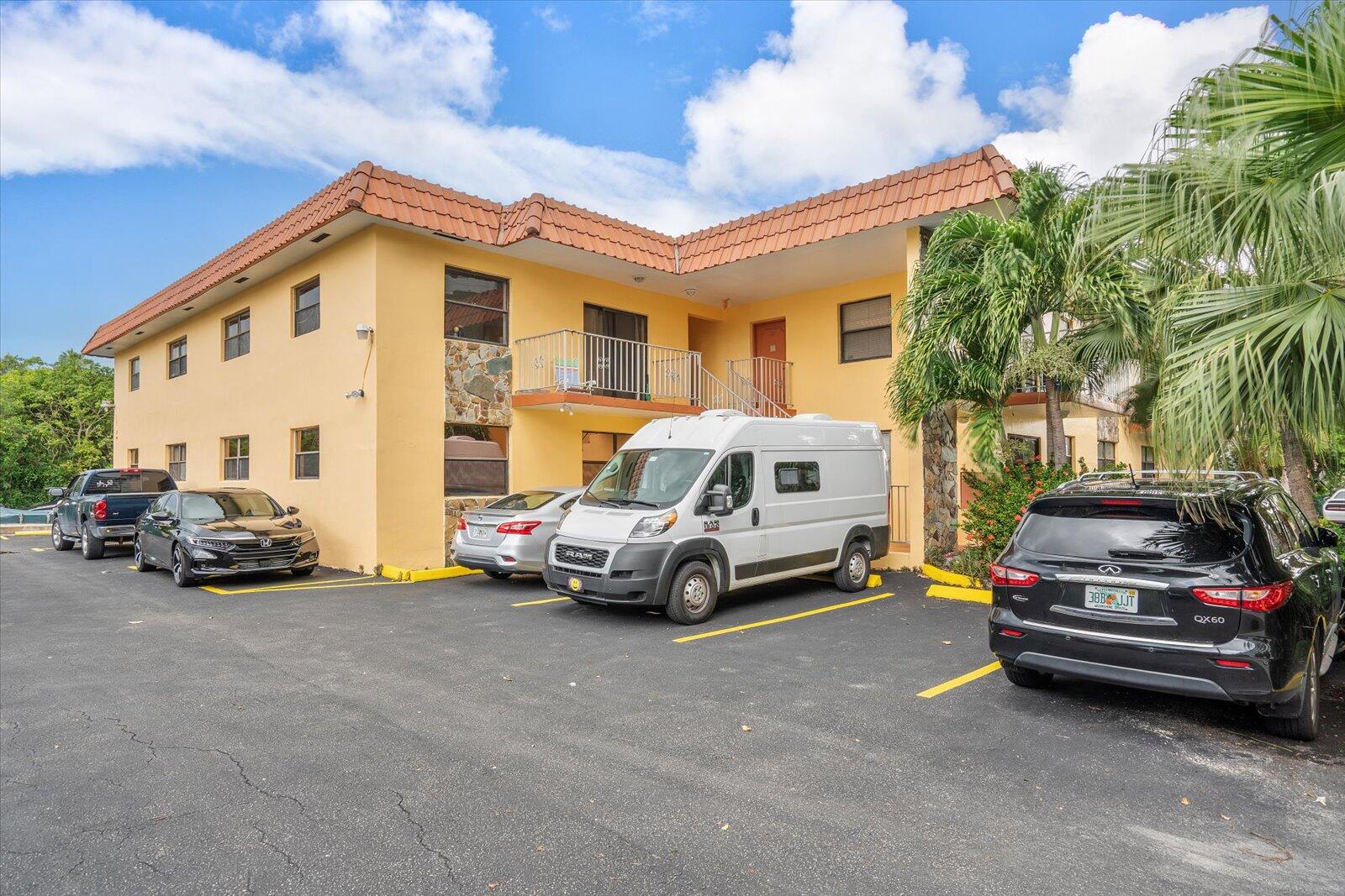 View details of listing 3522 NE 166TH Street 6, North Miami Beach, FL 33160 North Miami Beach with MLS# 