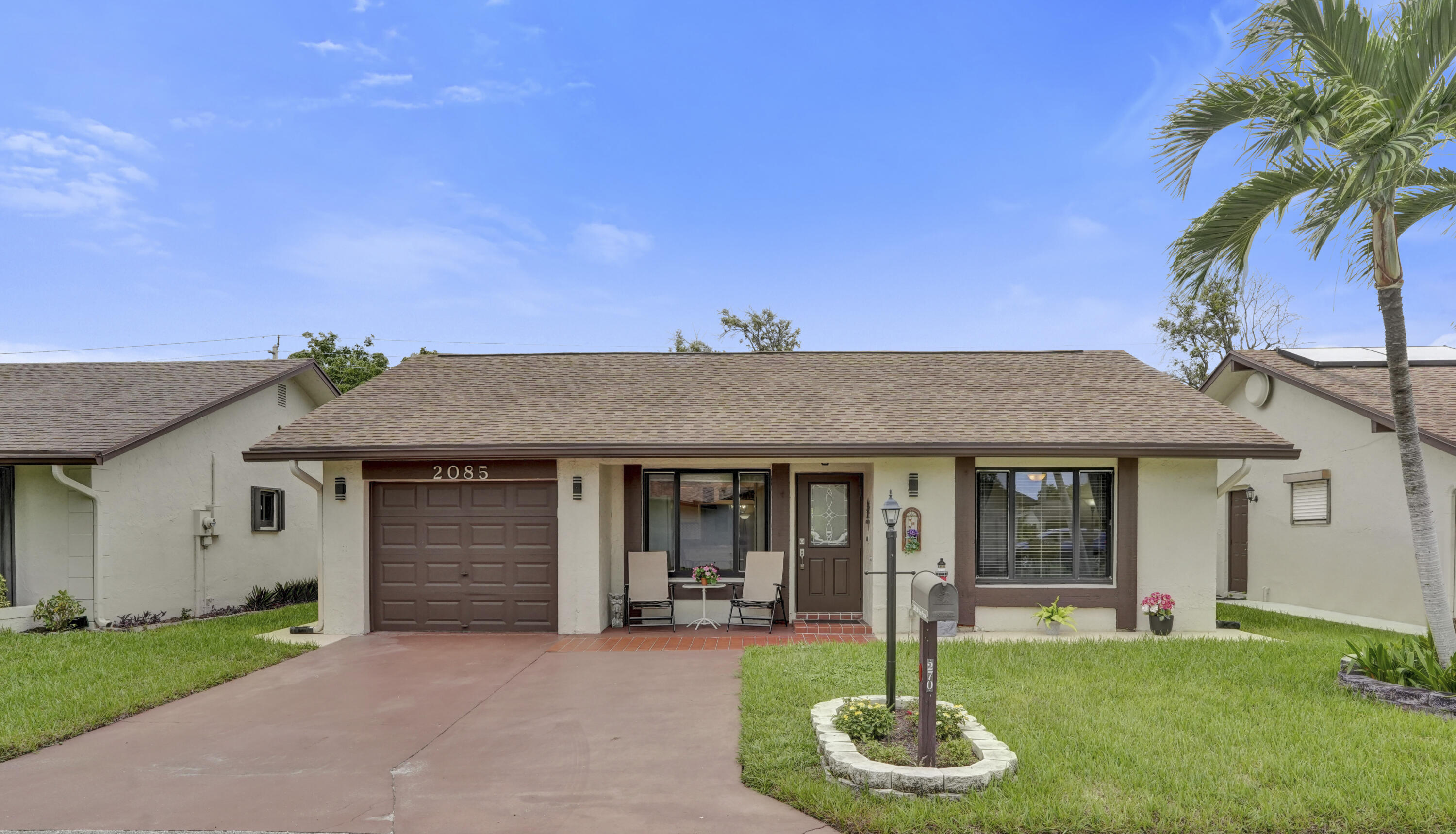 View details of listing 2085 SW 15th Place, Deerfield Beach, FL 33442 Deerfield Beach with MLS# 
