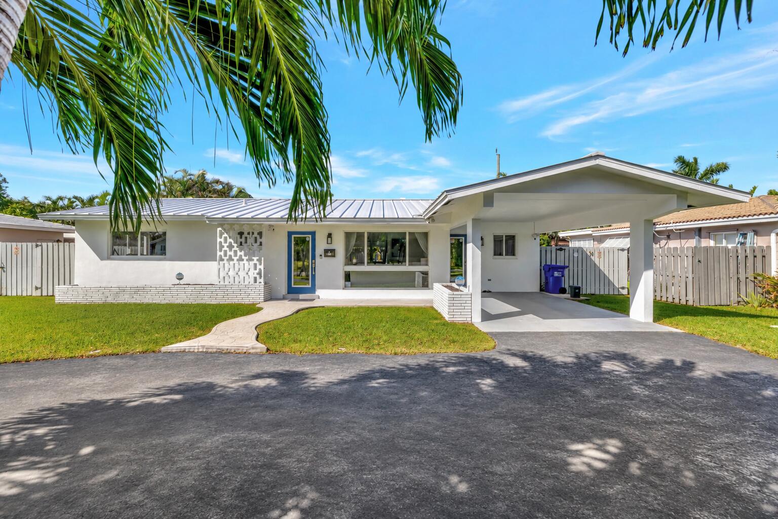 View details of listing 613 NE 25TH Avenue, Pompano Beach, FL 33062 Pompano Beach with MLS# 