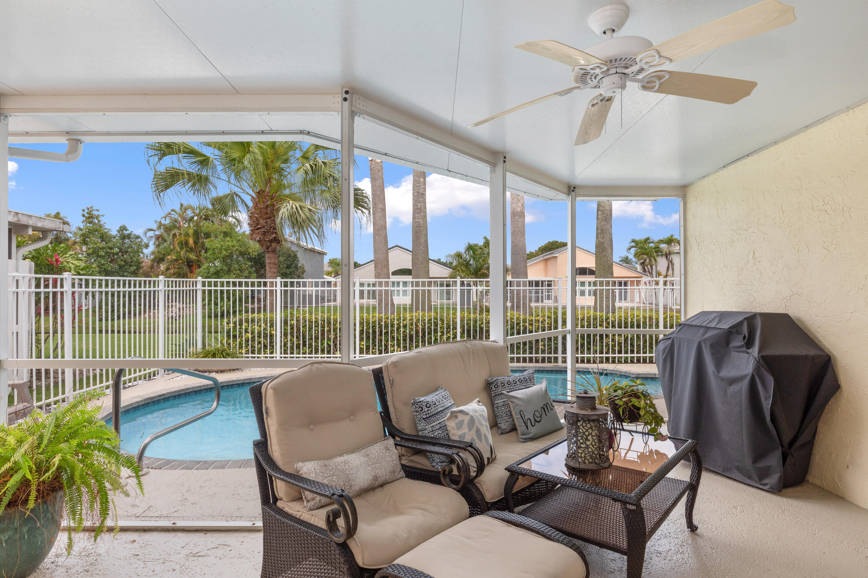 View details of listing 5535 NW 54TH Circle, Coconut Creek, FL 33073 Coconut Creek with MLS# 