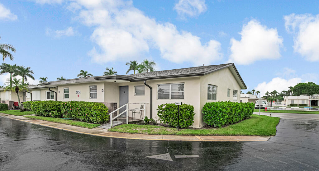 Listing  2857 W Ashley Drive W A, West Palm Beach, FL 33415, West Palm Beach, FL 33415