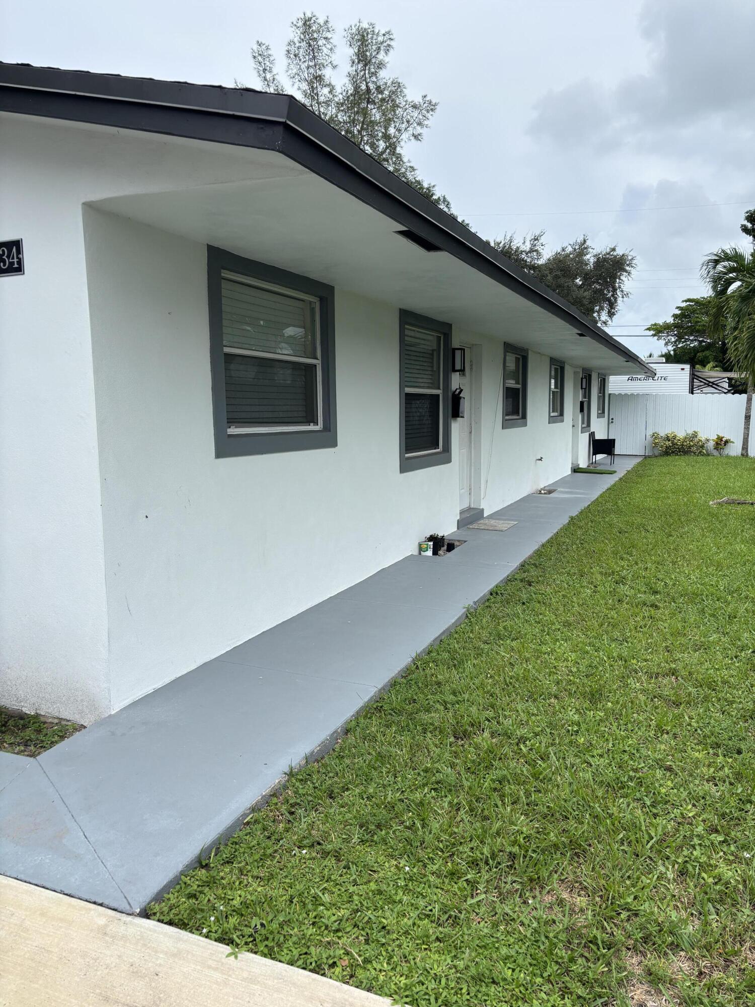 View details of listing 2234 LIBERTY Street, Hollywood, FL 33020 Hollywood with MLS# 