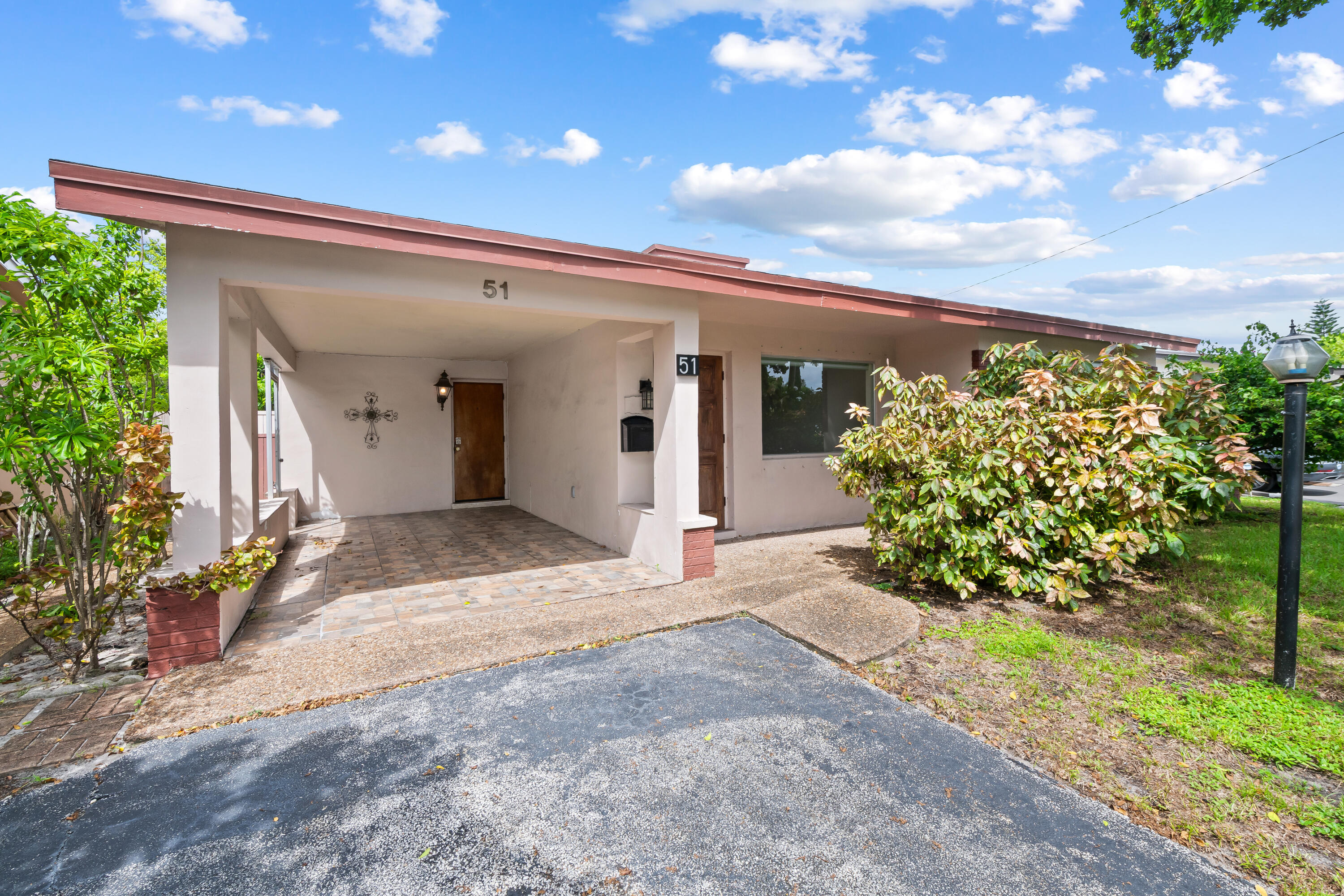 View details of listing 51 NE 49TH Street, Fort Lauderdale, FL 33334 Fort Lauderdale with MLS# 