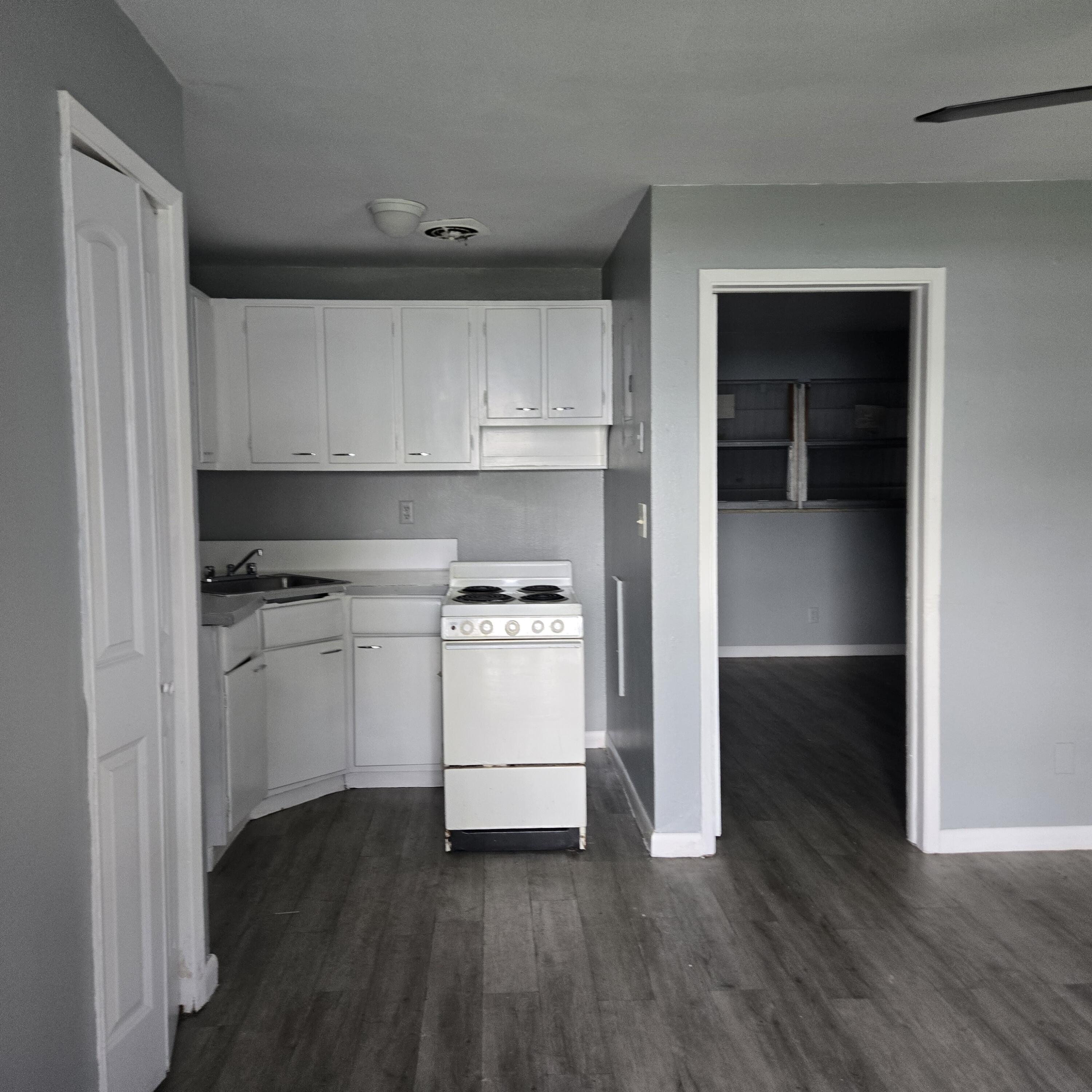 View details of listing 2850 SW 1st Street 4, Fort Lauderdale, FL 33312 Fort Lauderdale with MLS# 