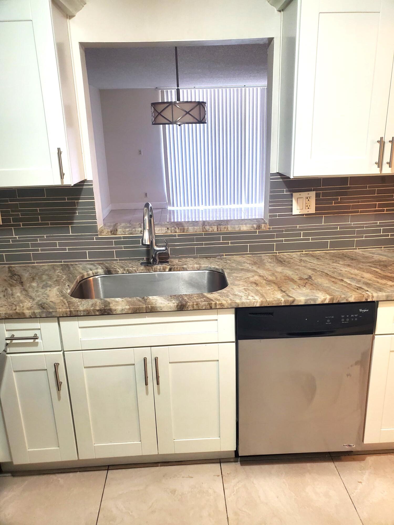 View details of listing 410 NW 68TH Avenue 119, Plantation, FL 33317 Plantation with MLS# 
