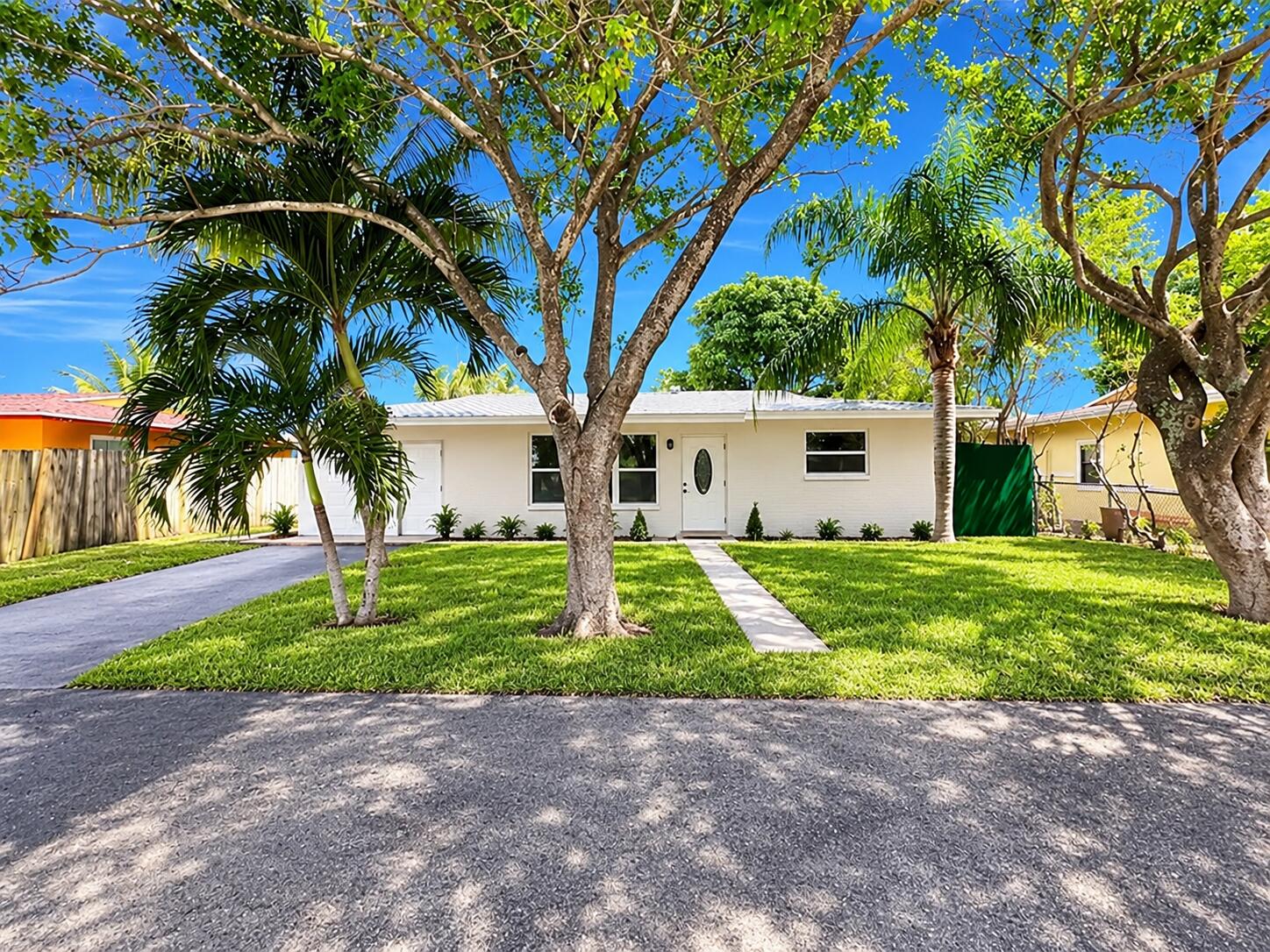 View details of listing 1940 NW 1ST Terrace, Pompano Beach, FL 33060 Pompano Beach with MLS# 