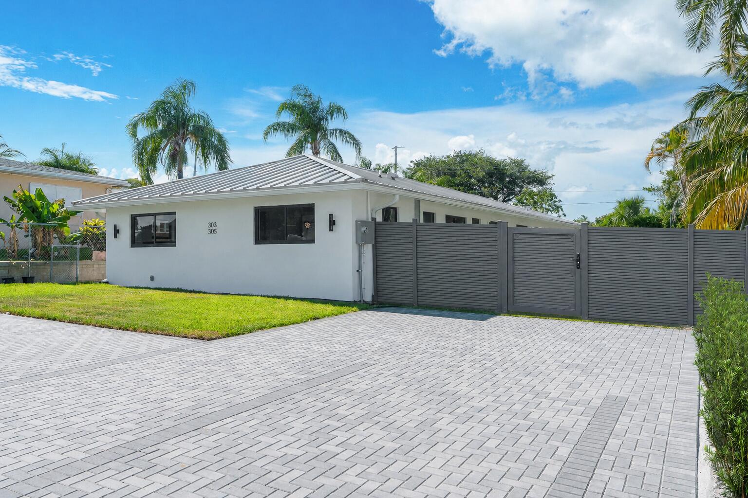 Listing  303 DE CARIE Street 303, Delray Beach, FL 33444, Delray Beach, FL 33444