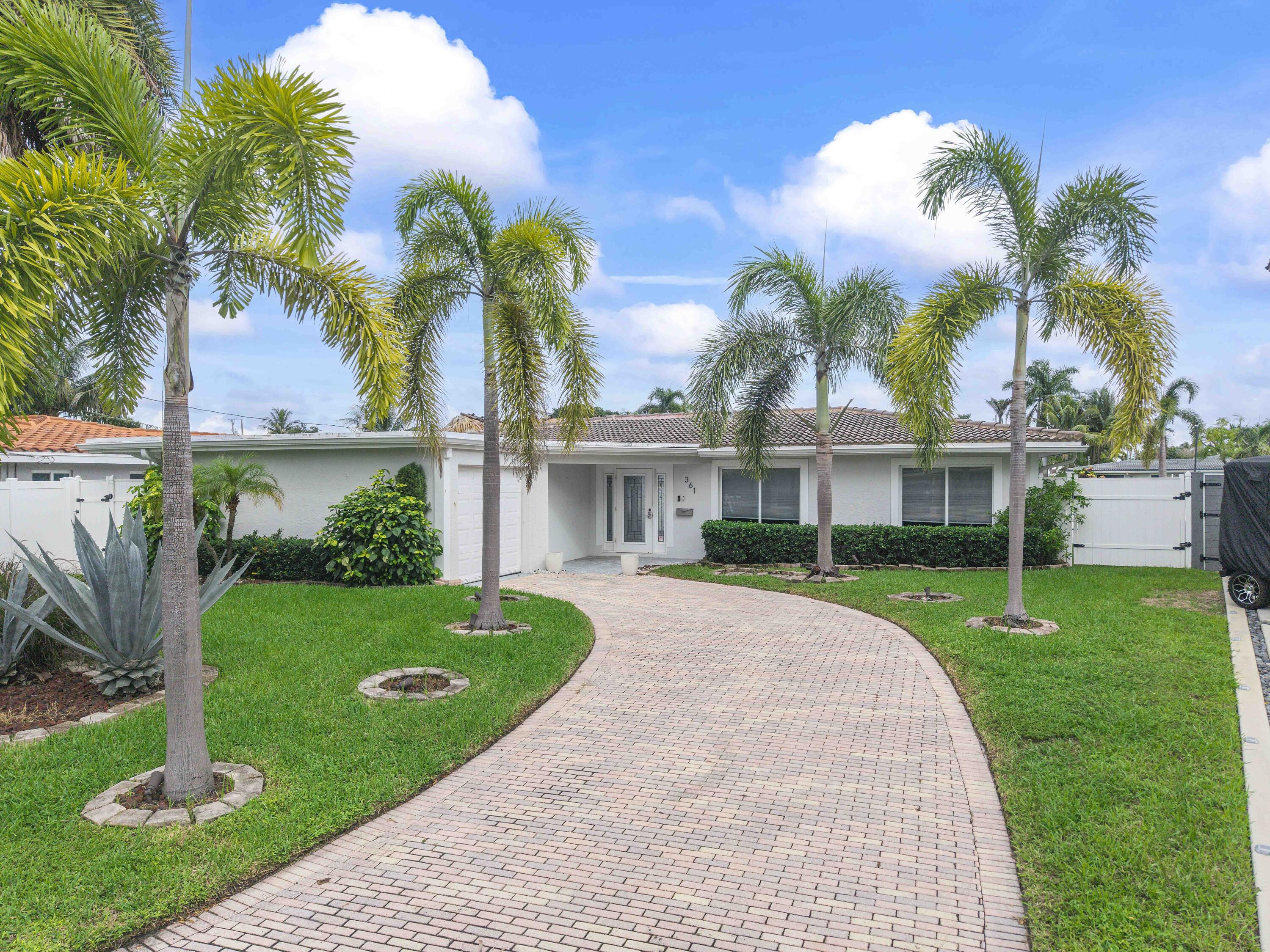 View details of listing 361 SE 9TH Court, Pompano Beach, FL 33060 Pompano Beach with MLS# 
