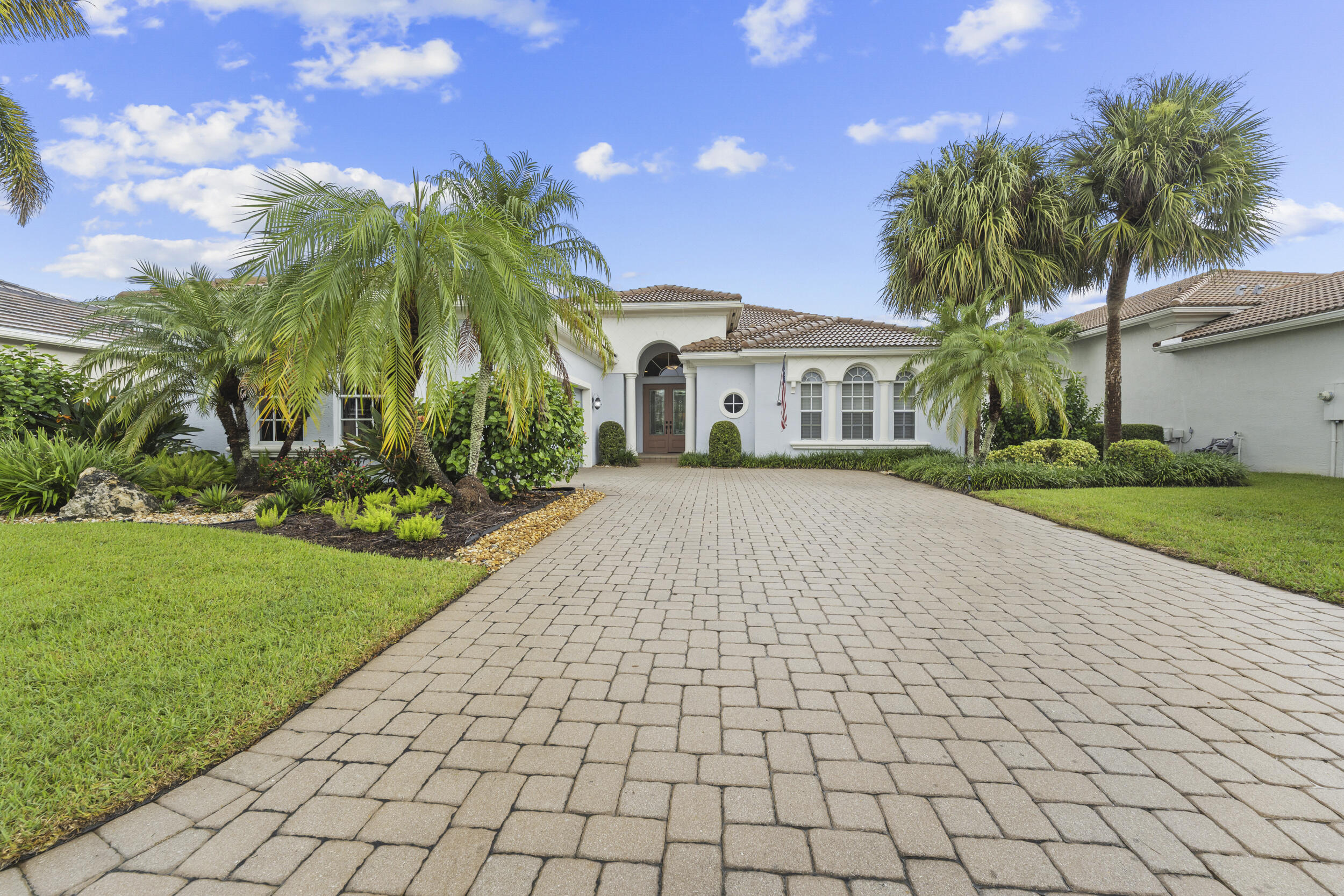 Listing  2483 SW Bridgeview Terrace, Palm City, FL 34990, Palm City, FL 34990