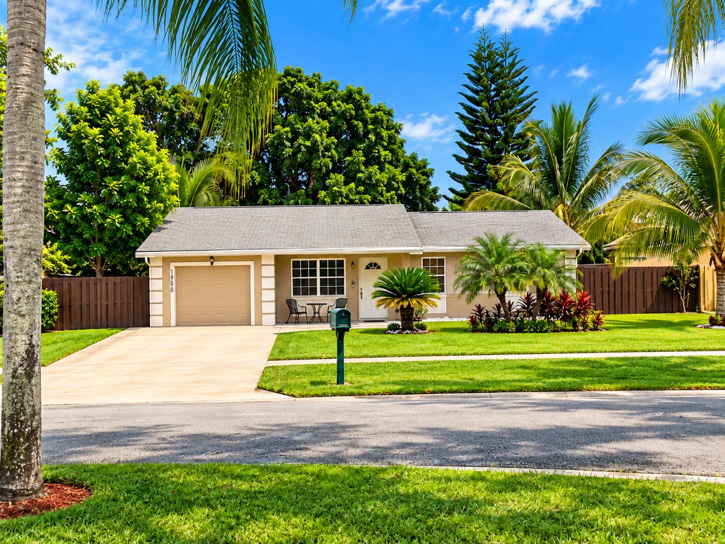 Listing  19660 DELAWARE Circle 0, Boca Raton, FL 33434, Boca Raton, FL 33434