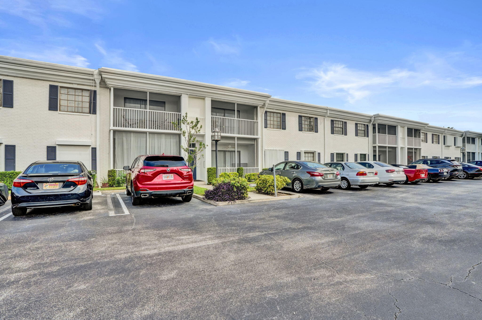 Listing  110 CYPRESS CLUB Drive 129, Pompano Beach, FL 33060, Pompano Beach, FL 33060