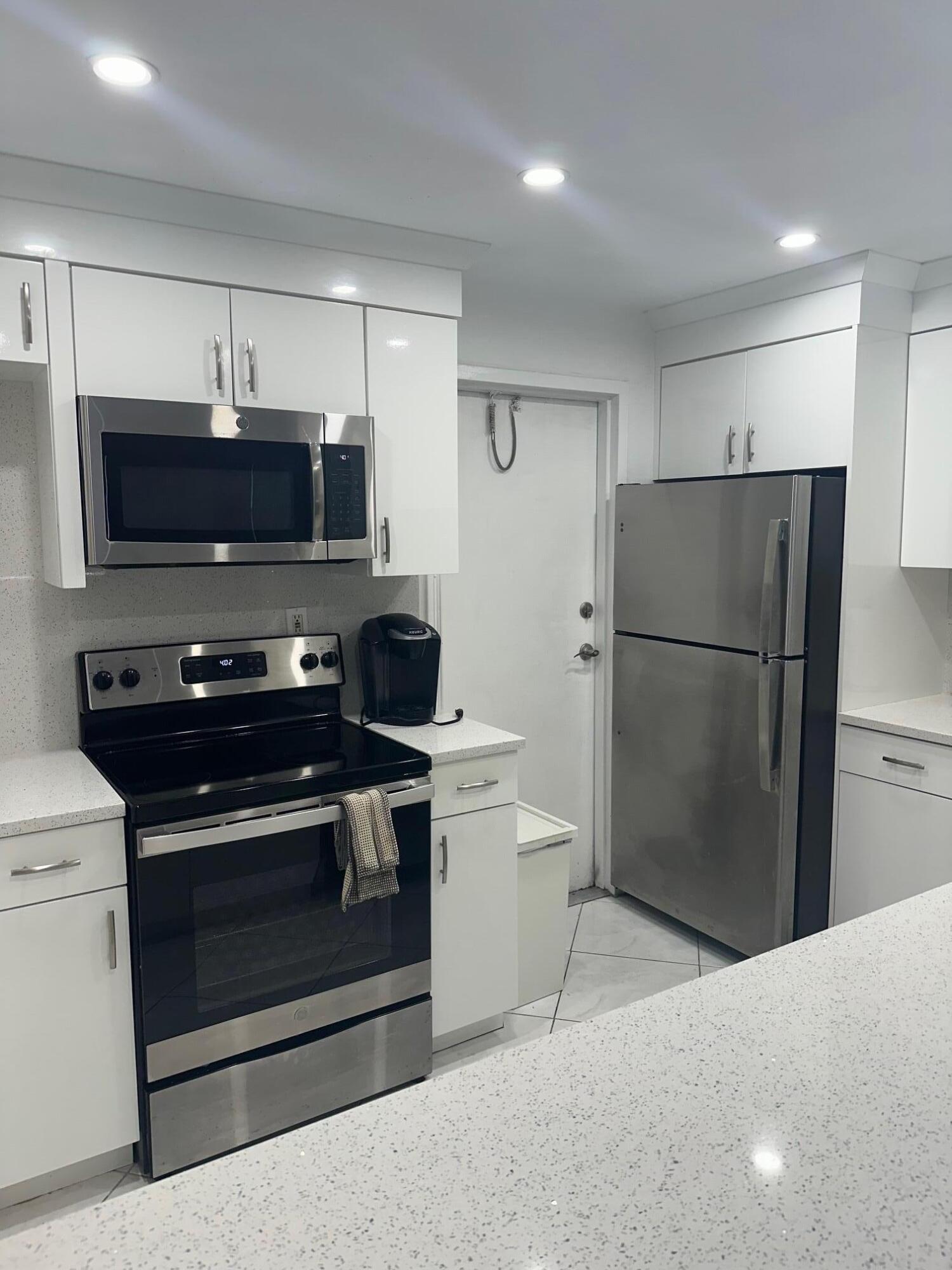 Listing  1424 SE 15TH Street 51, Fort Lauderdale, FL 33316, Fort Lauderdale, FL 33316