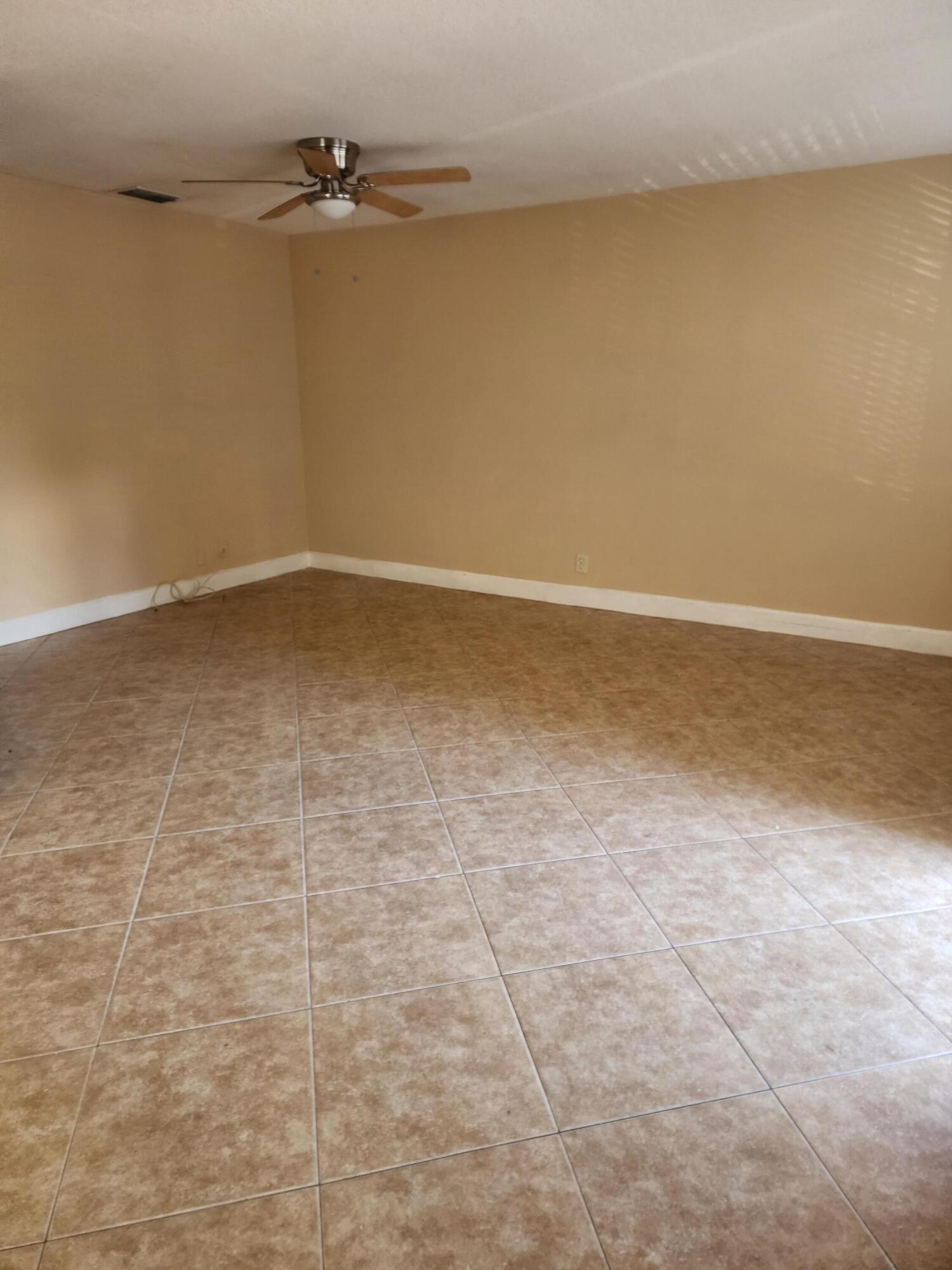 Listing  4150 WOODSIDE Drive 1-4, Coral Springs, FL 33065, Coral Springs, FL 33065