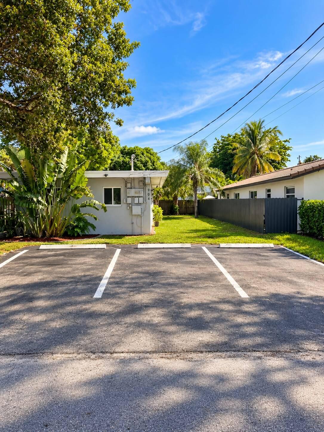 Listing  904 NE 12TH 1-3, Pompano Beach, FL 33060, Pompano Beach, FL 33060