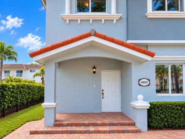 View details of listing 11657 NE 18th Drive 11657, North Miami, FL 33181 North Miami with MLS#