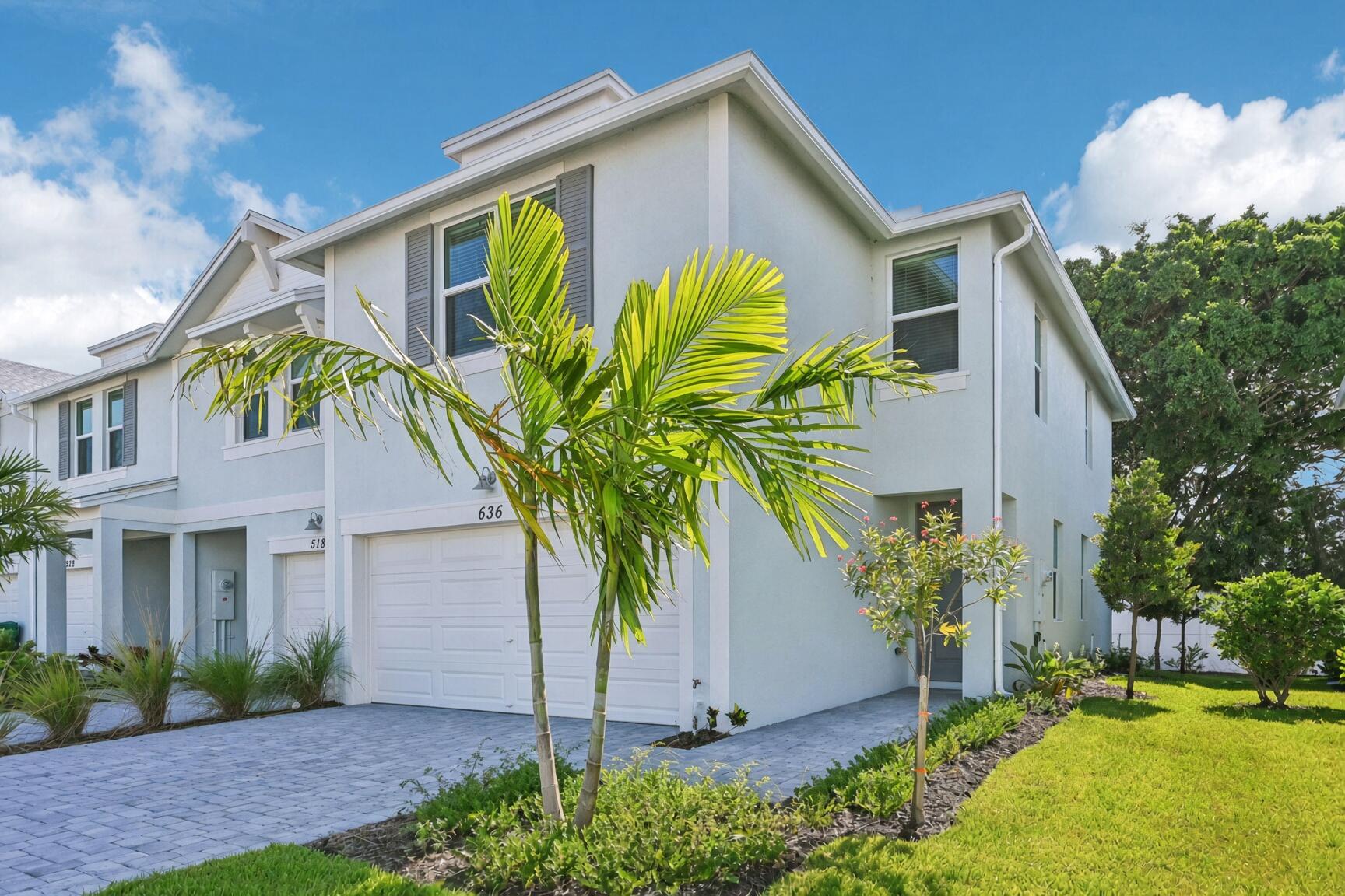 Listing  636 SALISBURY Circle, Fort Pierce, FL 34982, Fort Pierce, FL 34982